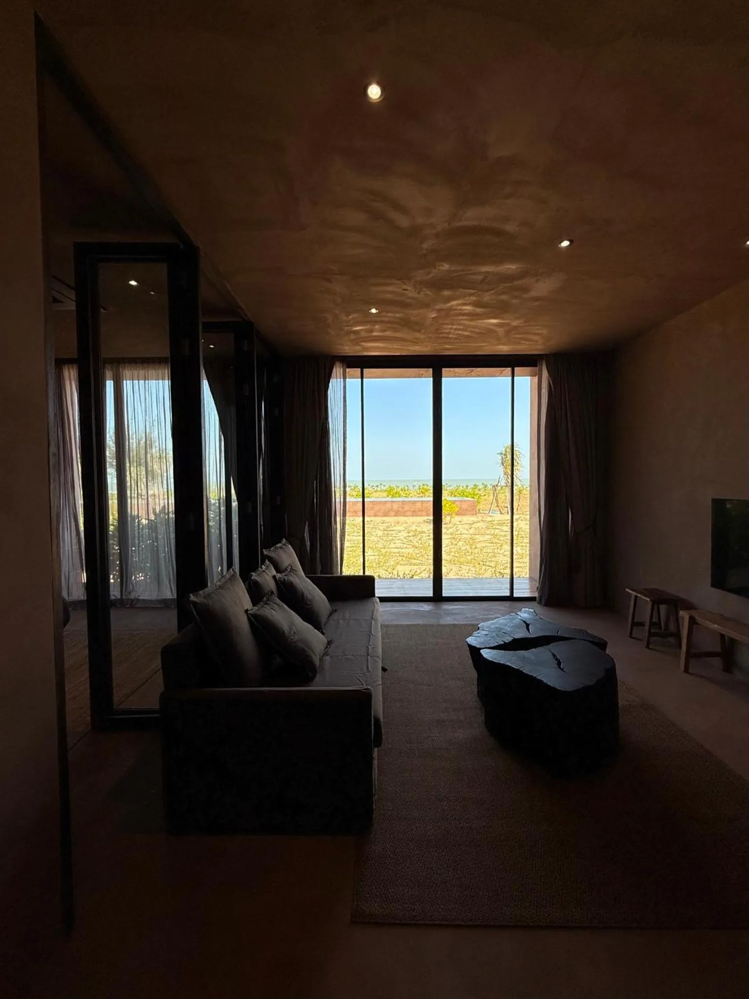 TV and multimedia in inchantreedoolay huahin