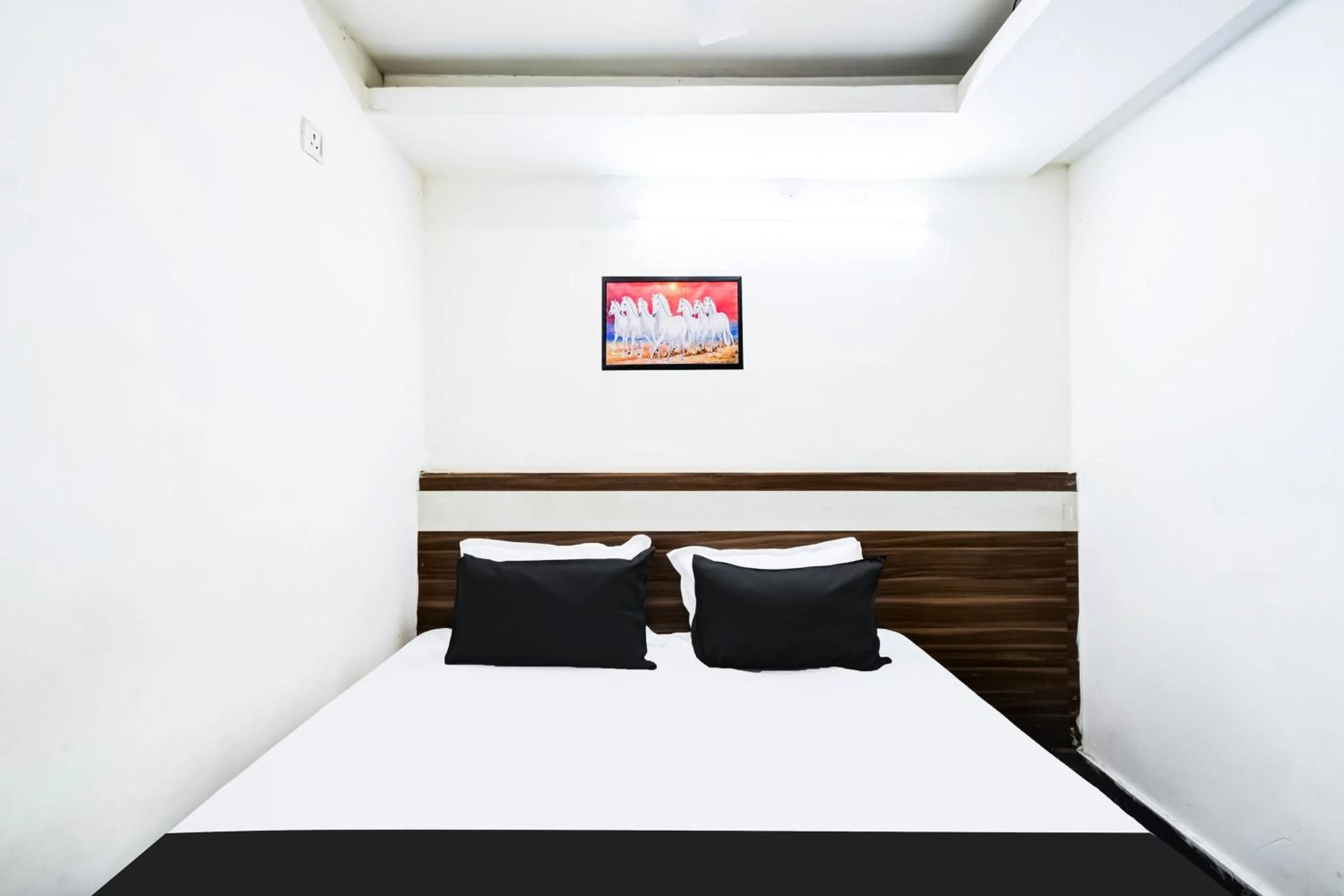 Bedroom in HOTEL O SUN RESIDENCY
