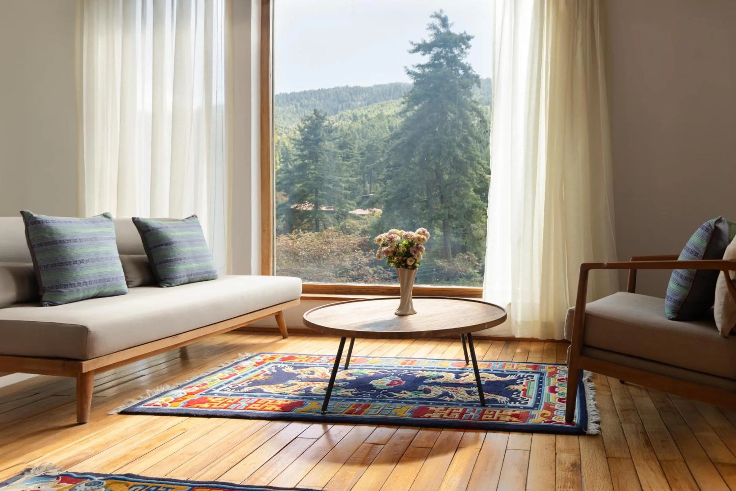 Living room in Zhiwaling Ascent