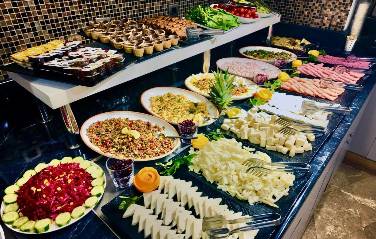 Breakfast in Aven Hotel