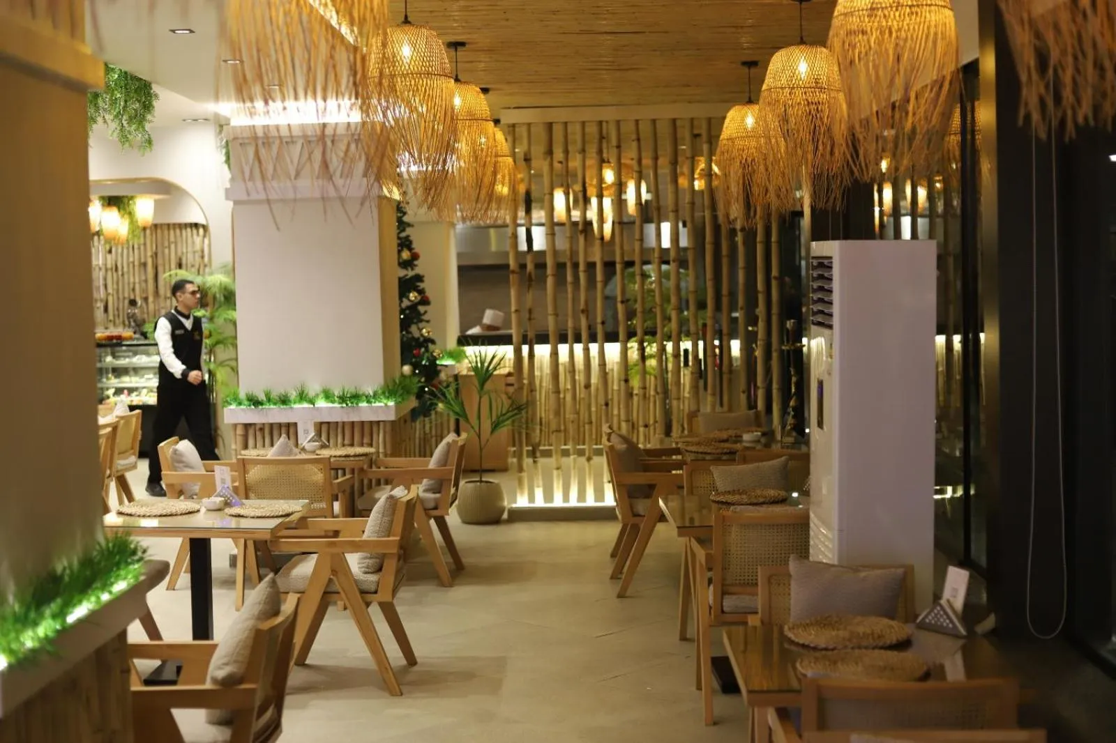 Restaurant/places to eat in XU San Stefano Hotel Alexandria