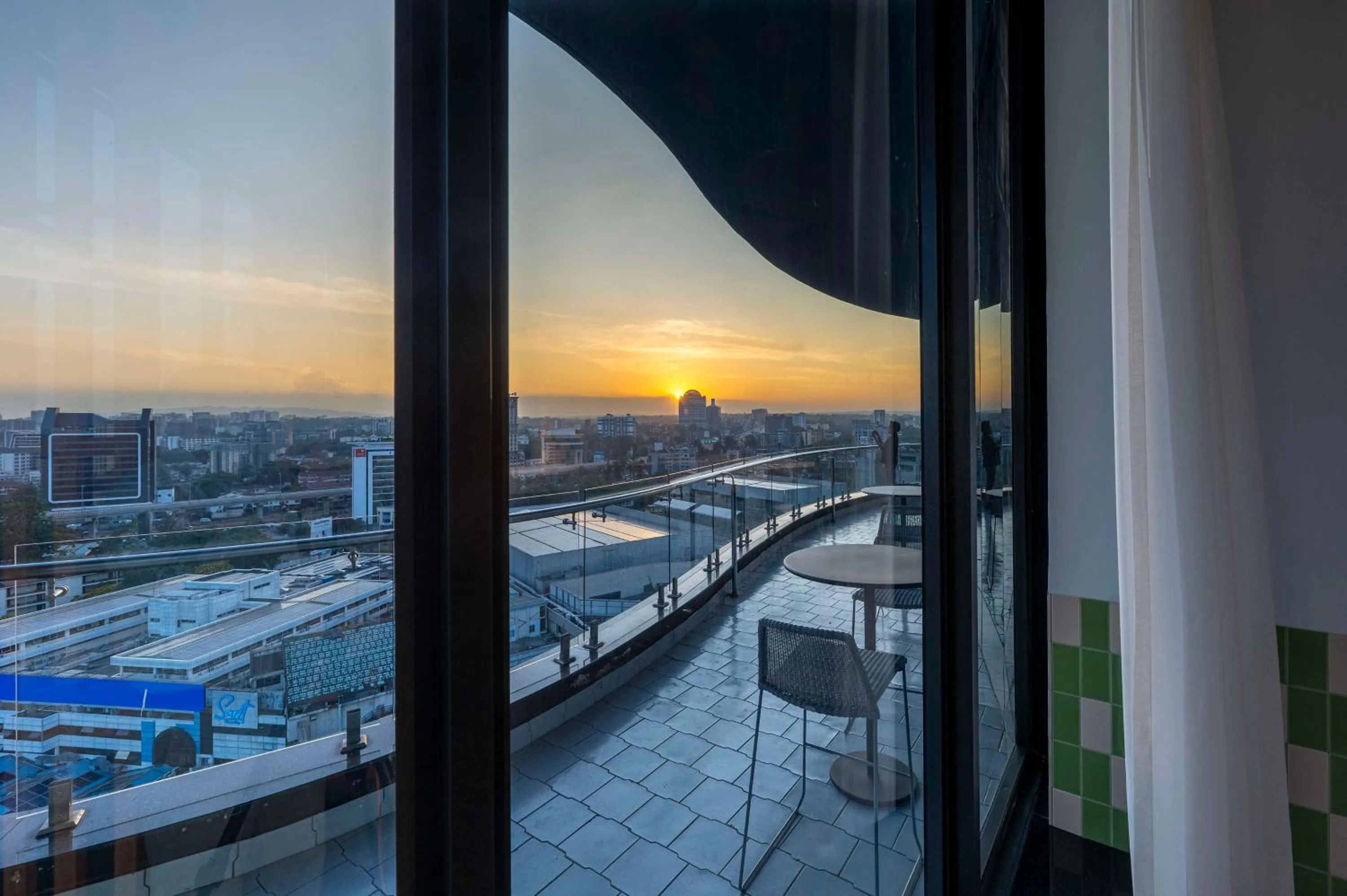 Restaurant/places to eat in Hyatt House Nairobi Westlands