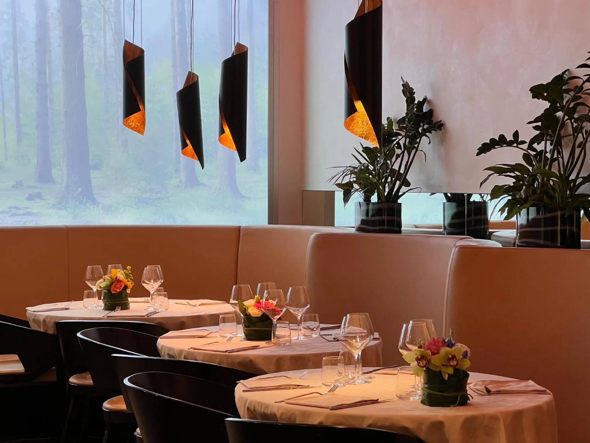 Restaurant/places to eat in Arli Hotel Business and Wellness