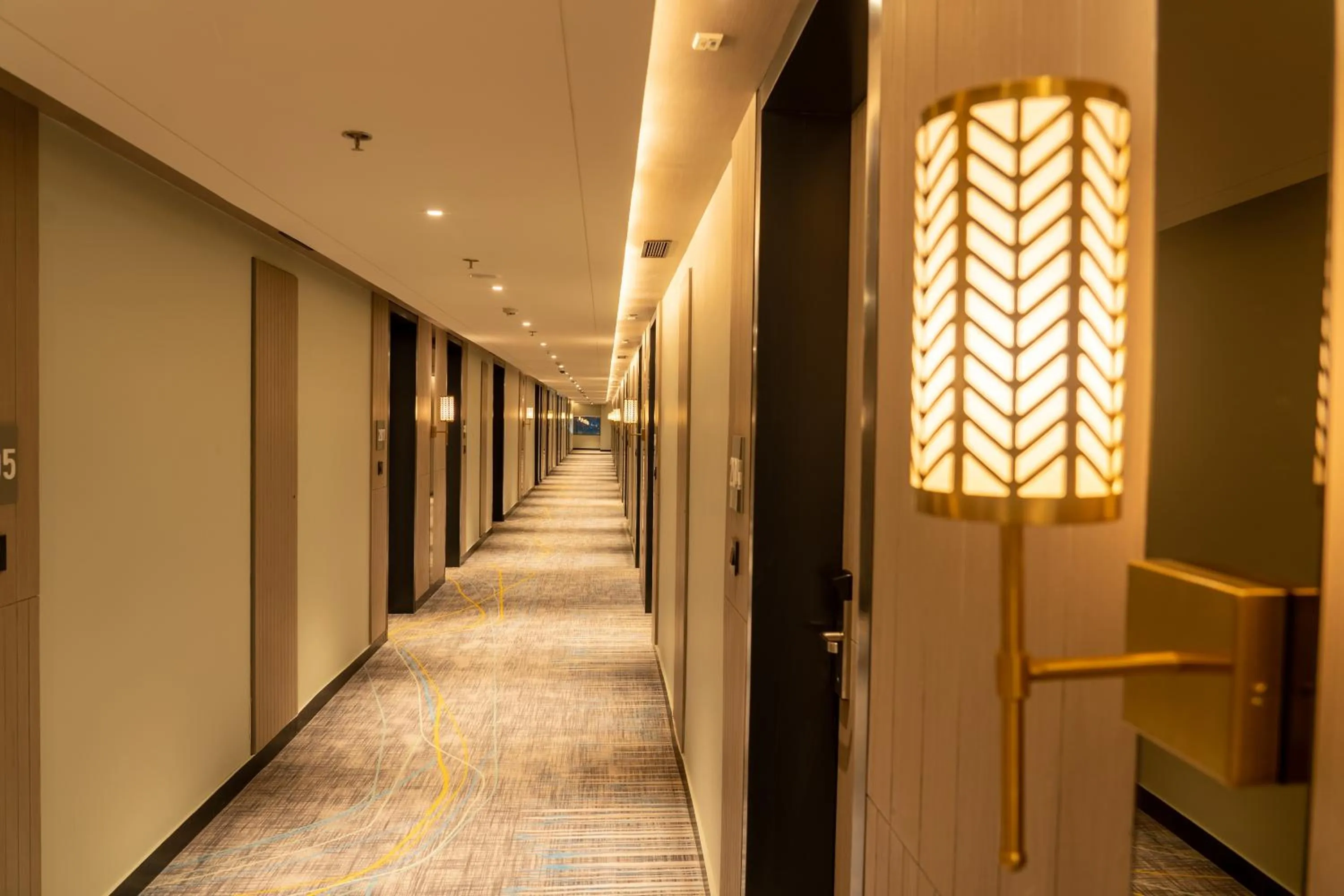 Ramada Encore By Wyndham Bhiwadi Phool Bagh Chowk