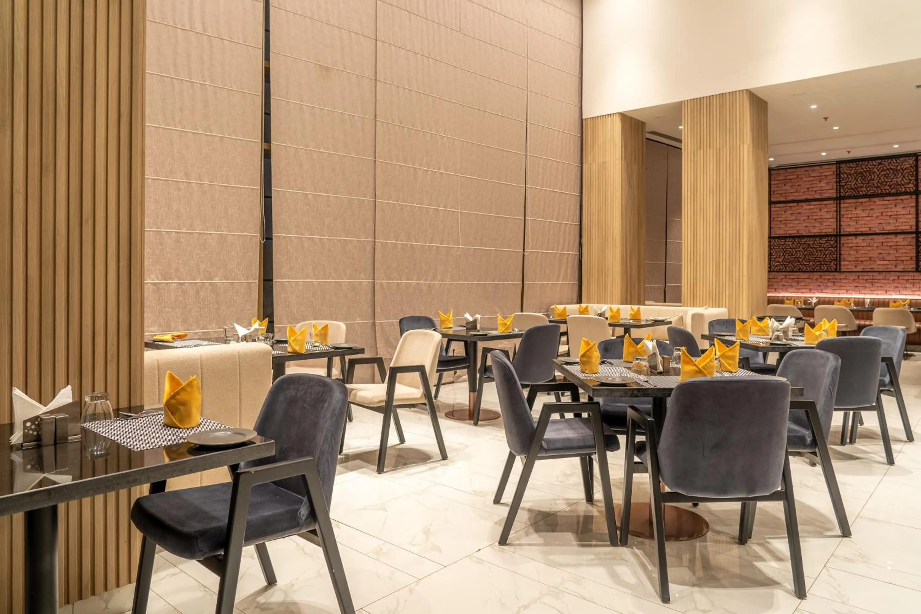 Ramada Encore By Wyndham Bhiwadi Phool Bagh Chowk