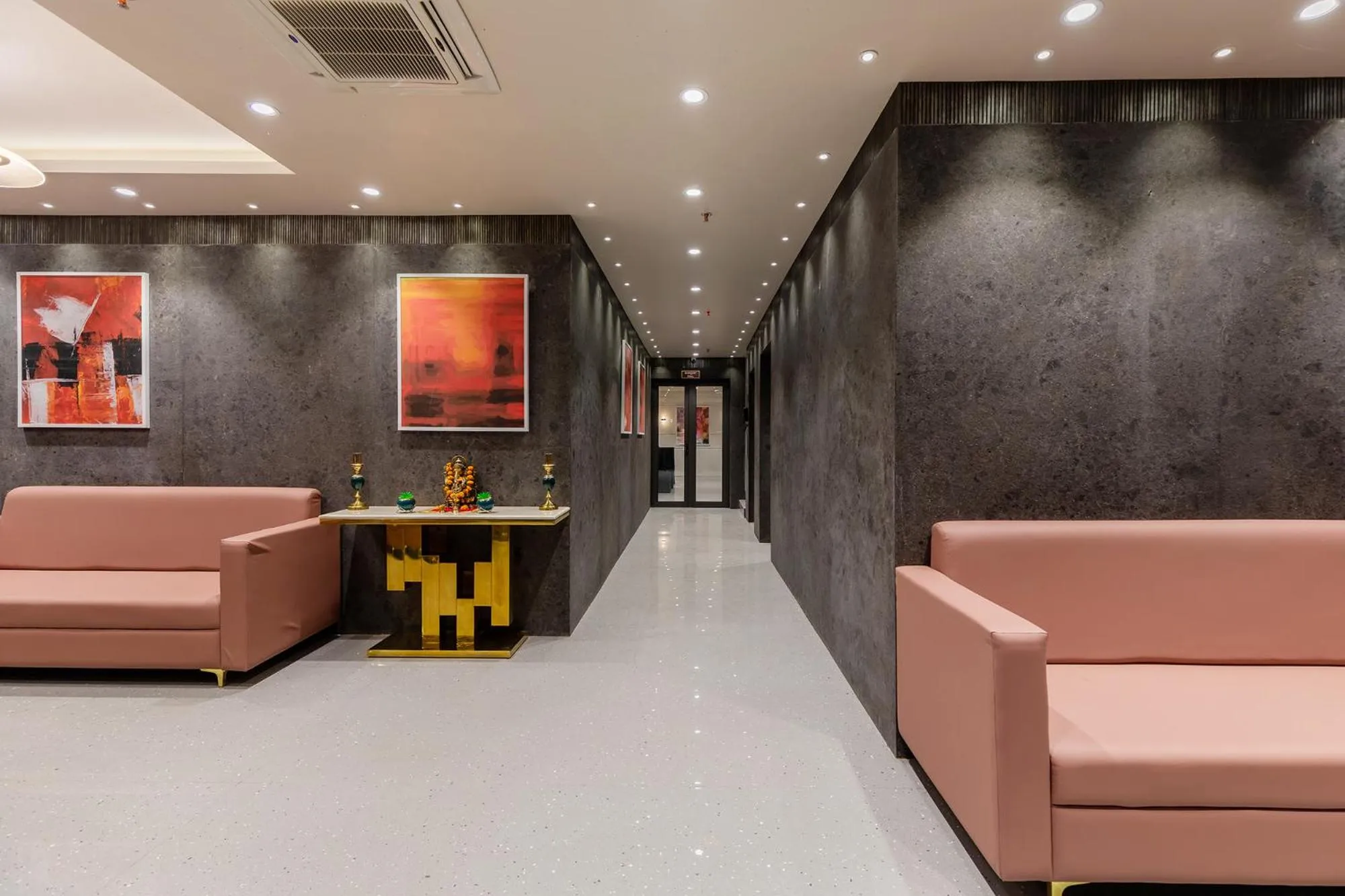 Lobby or reception in FabHotel Red Vibe