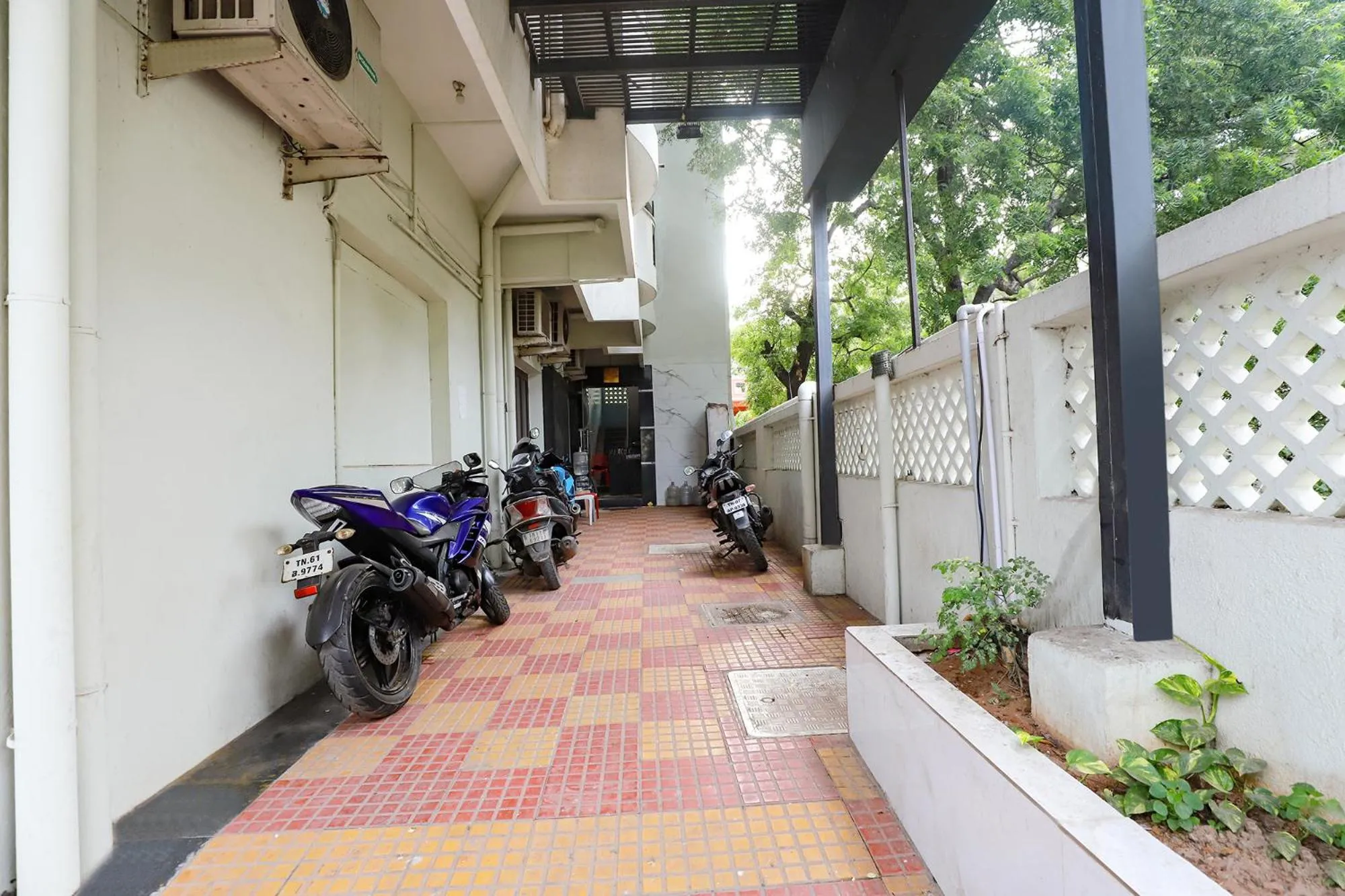 Parking in FabHotel GT Empire