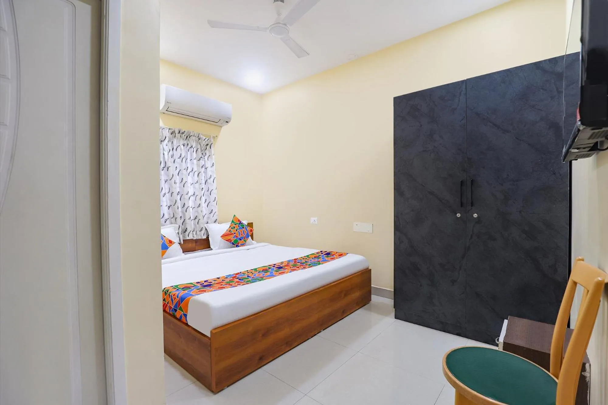 Bed in FabHotel GT Empire