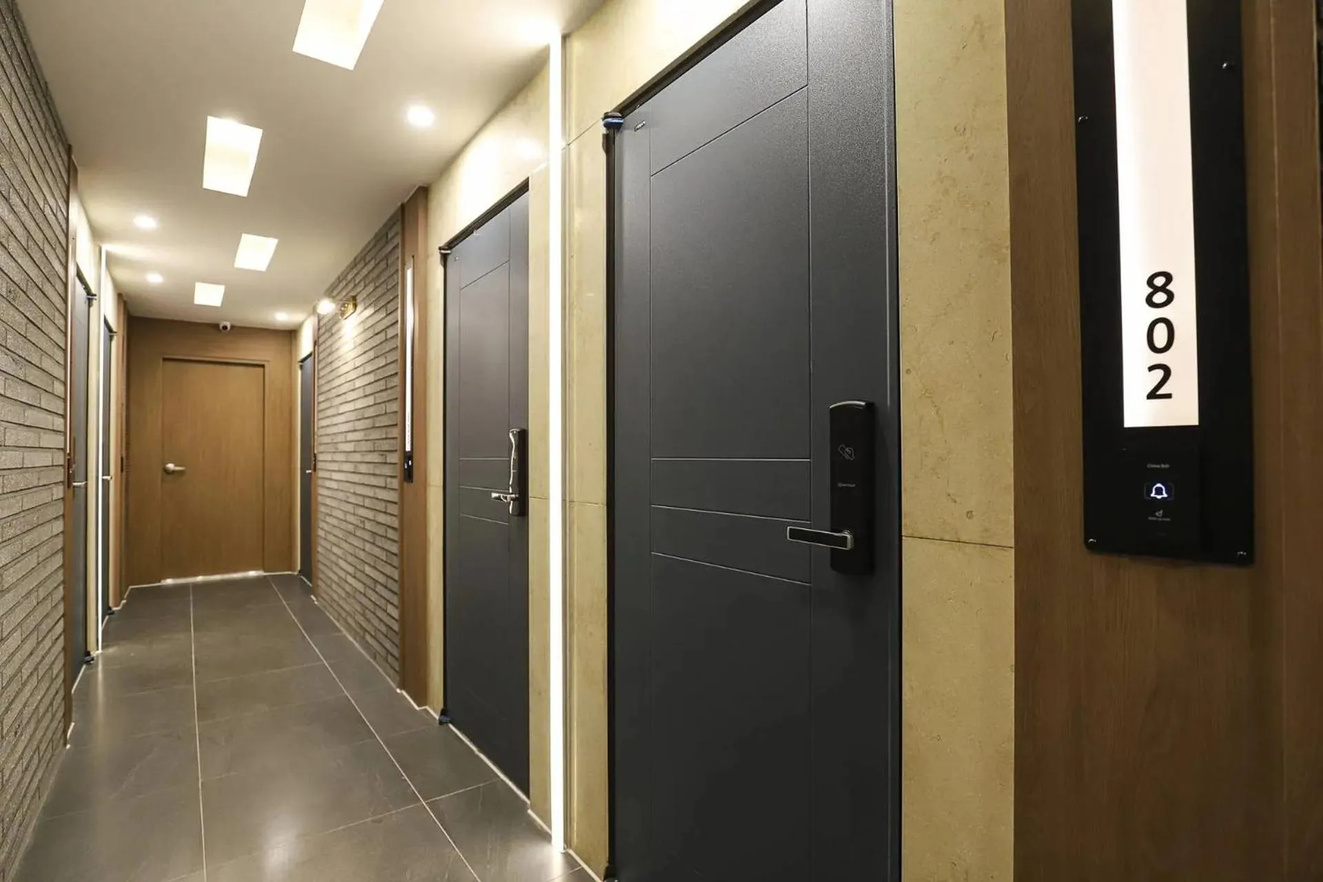 Photo of the whole room in Rosy Hotel