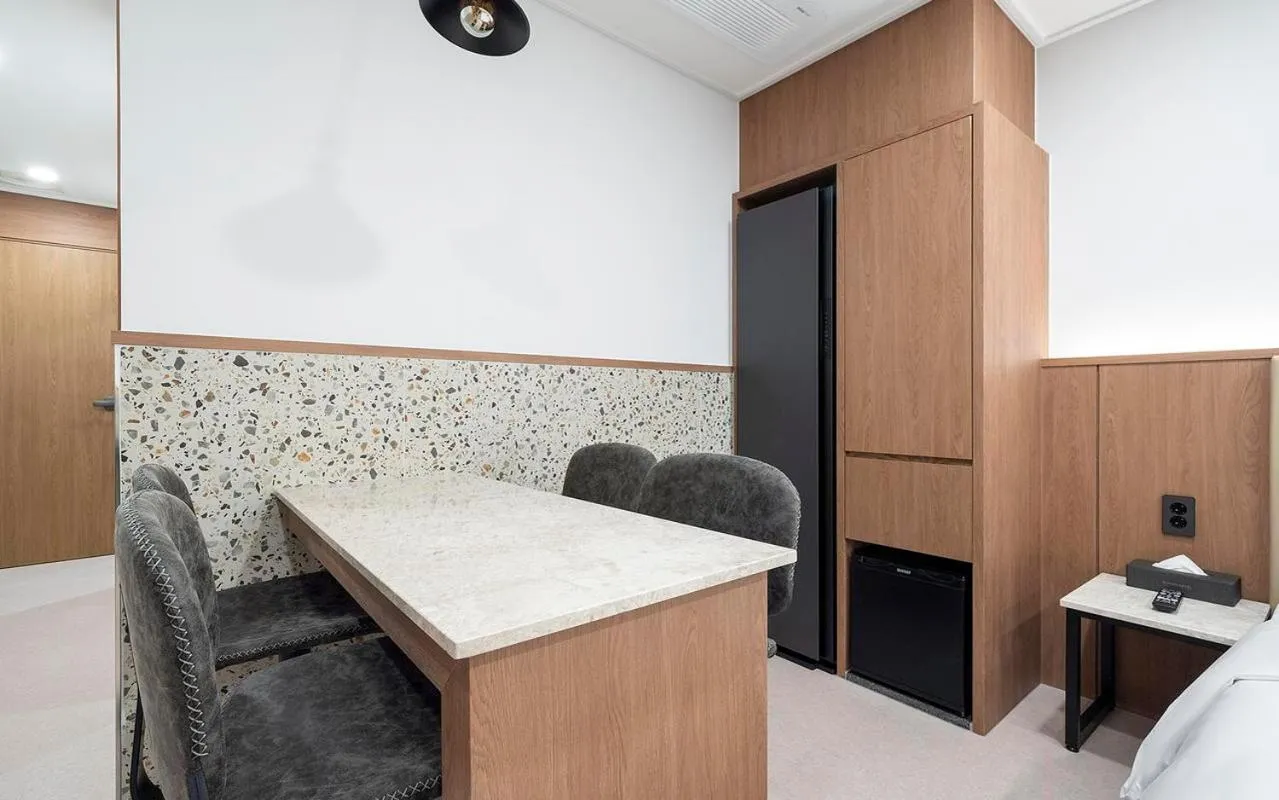 Seating area in Rosy Hotel