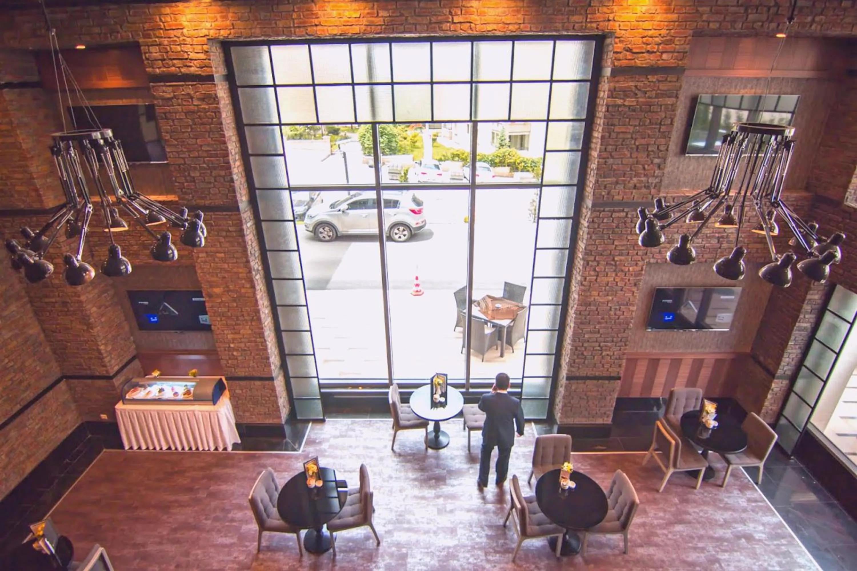 Restaurant/places to eat in The Green Park Ankara