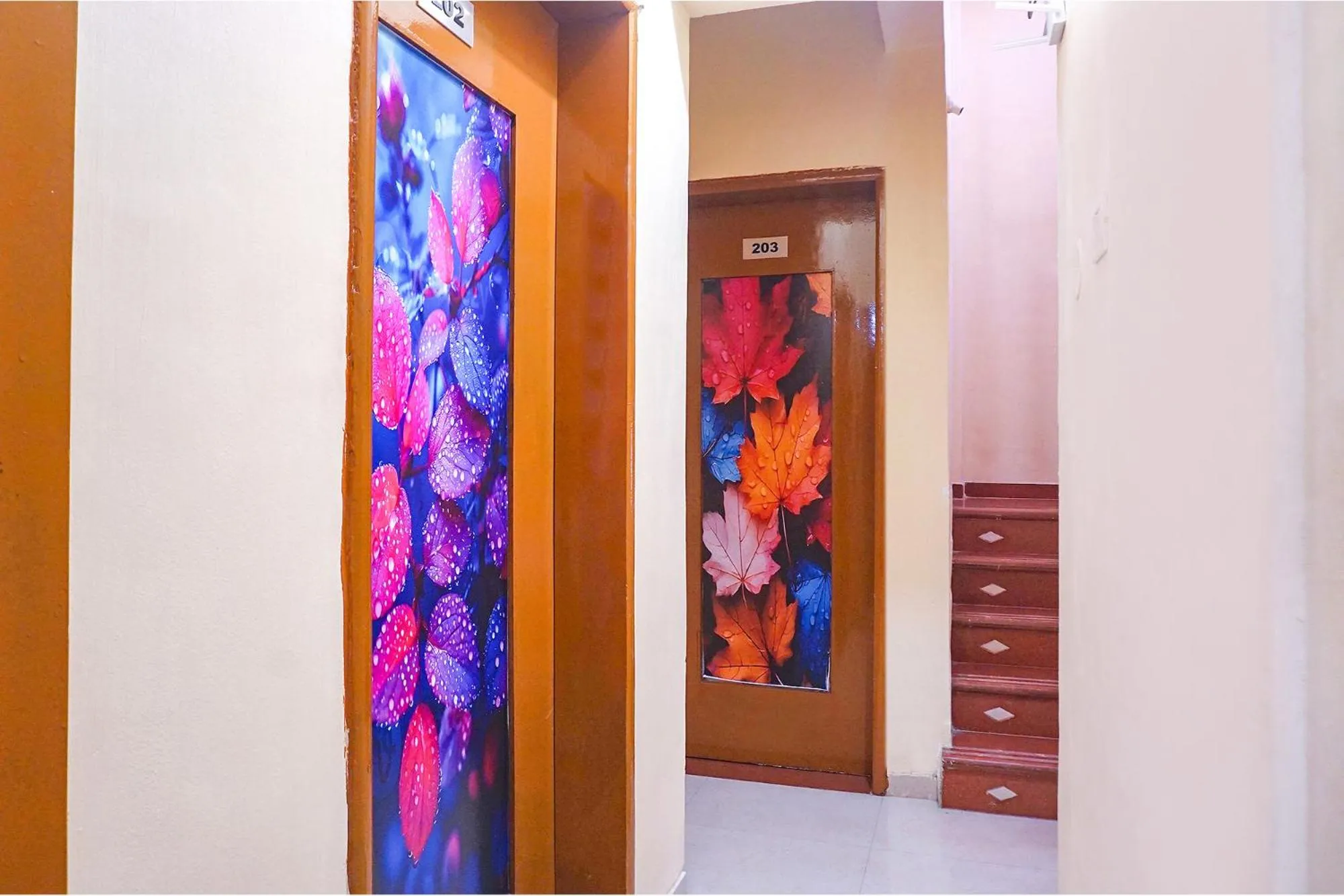 Lobby or reception in FabHotel New Falcon Inn