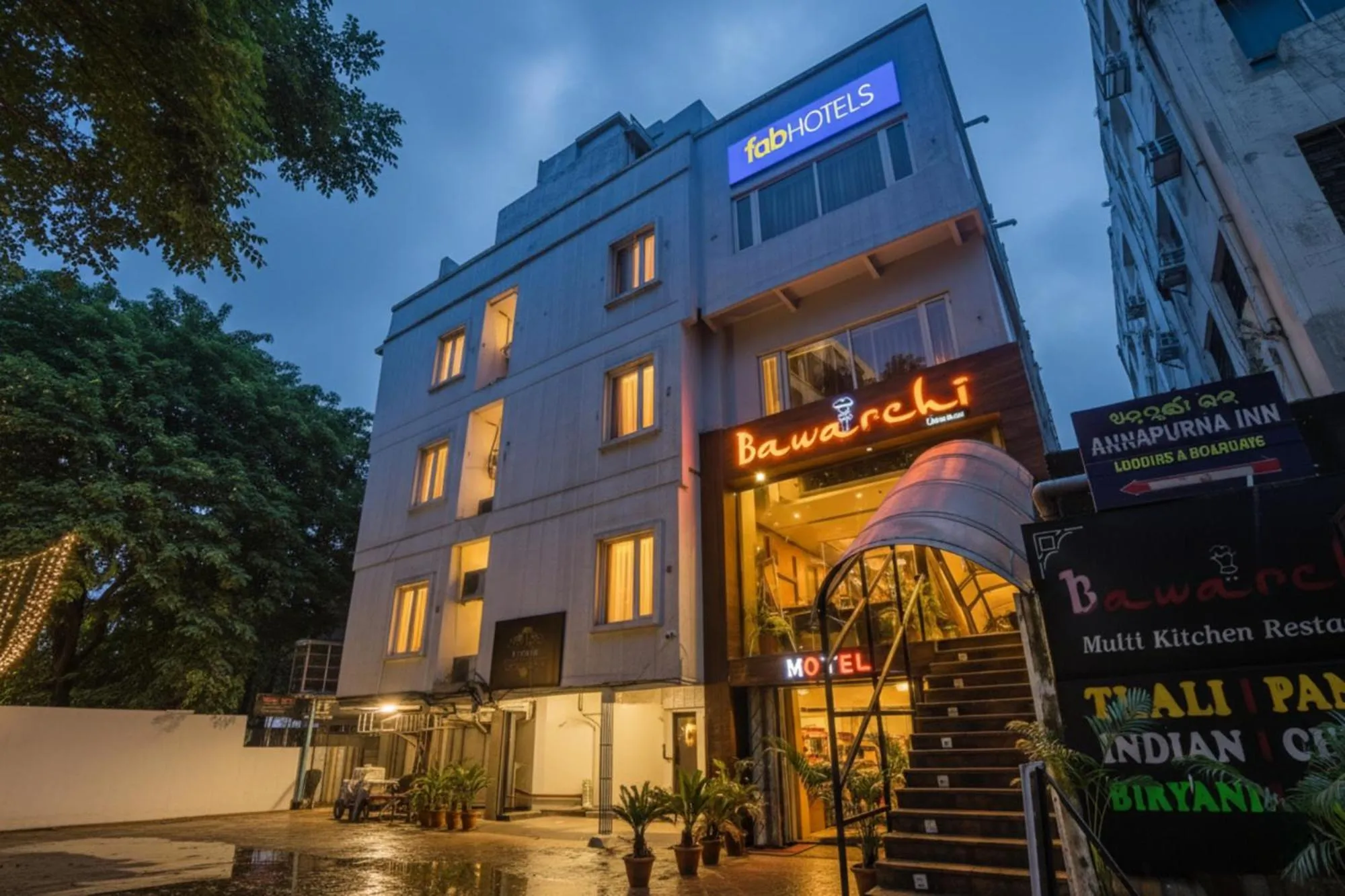 Property building in FabHotel Sonali Golden Palace - Nr Bhubaneswar Railway Station