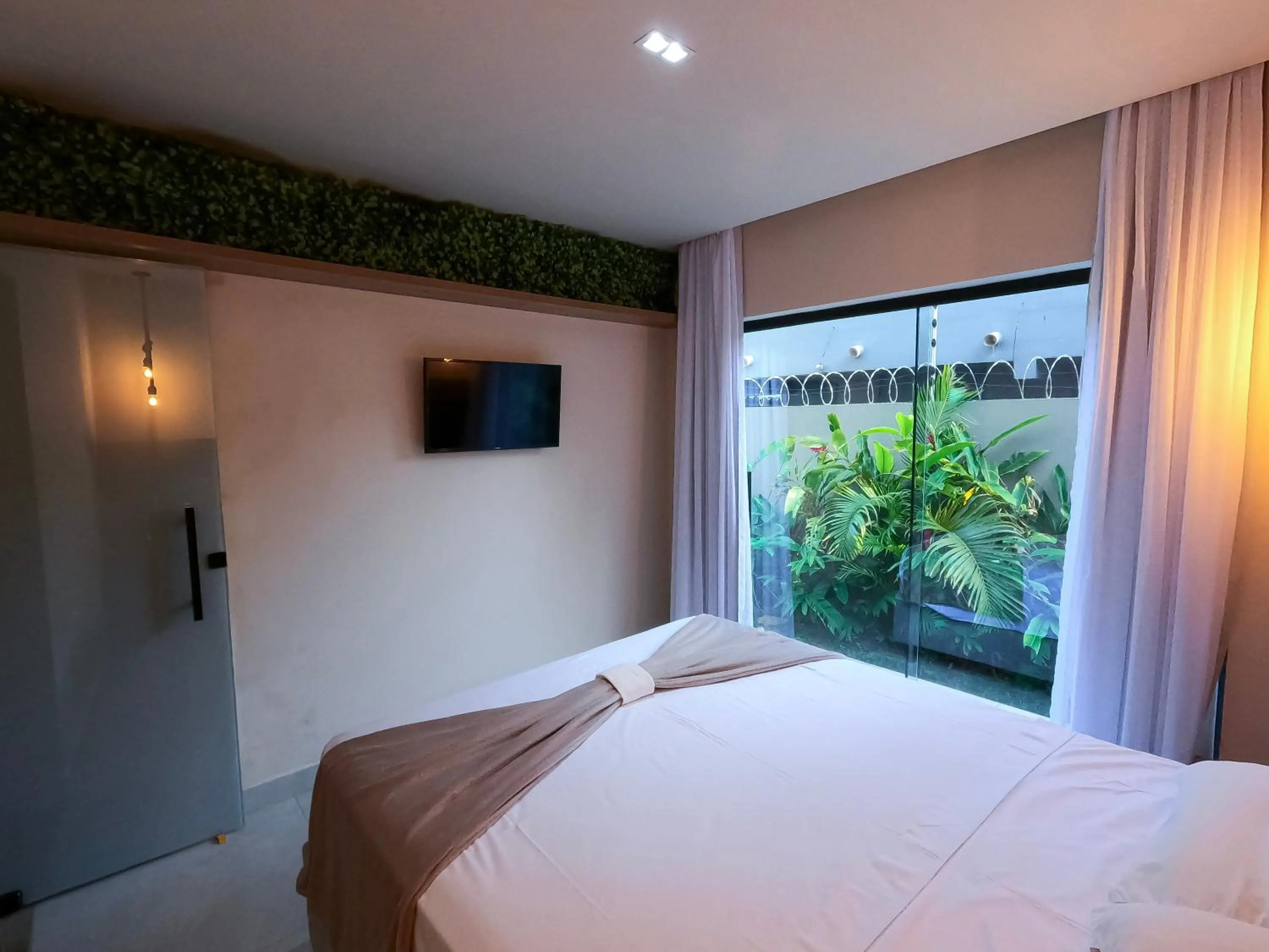 Bed in Pipa Day Flats