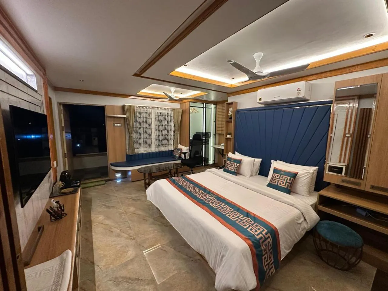 Bed in The VP Residency Towerrs