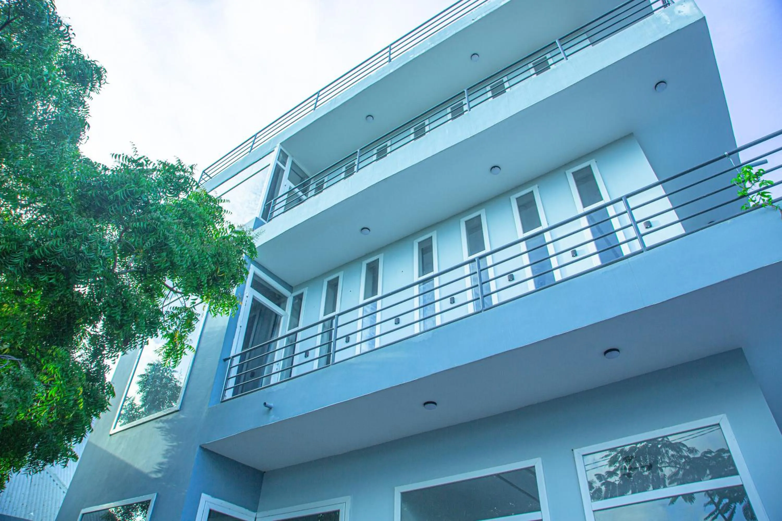 Property building in Jazira Palace