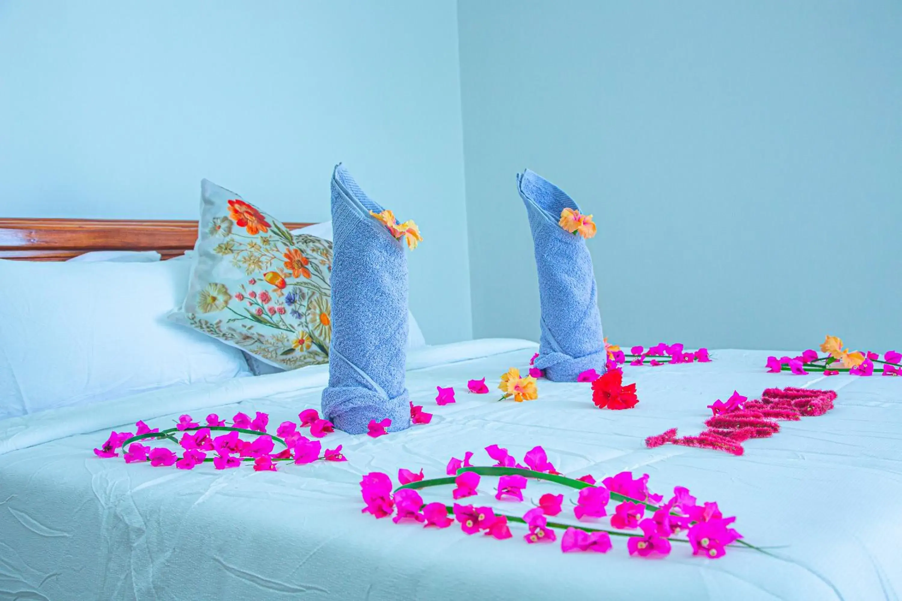 Deluxe Double or Twin Room with Ocean View in Jazira Palace Deluxe Double or Twin Room with Ocean View in Jazira Palace