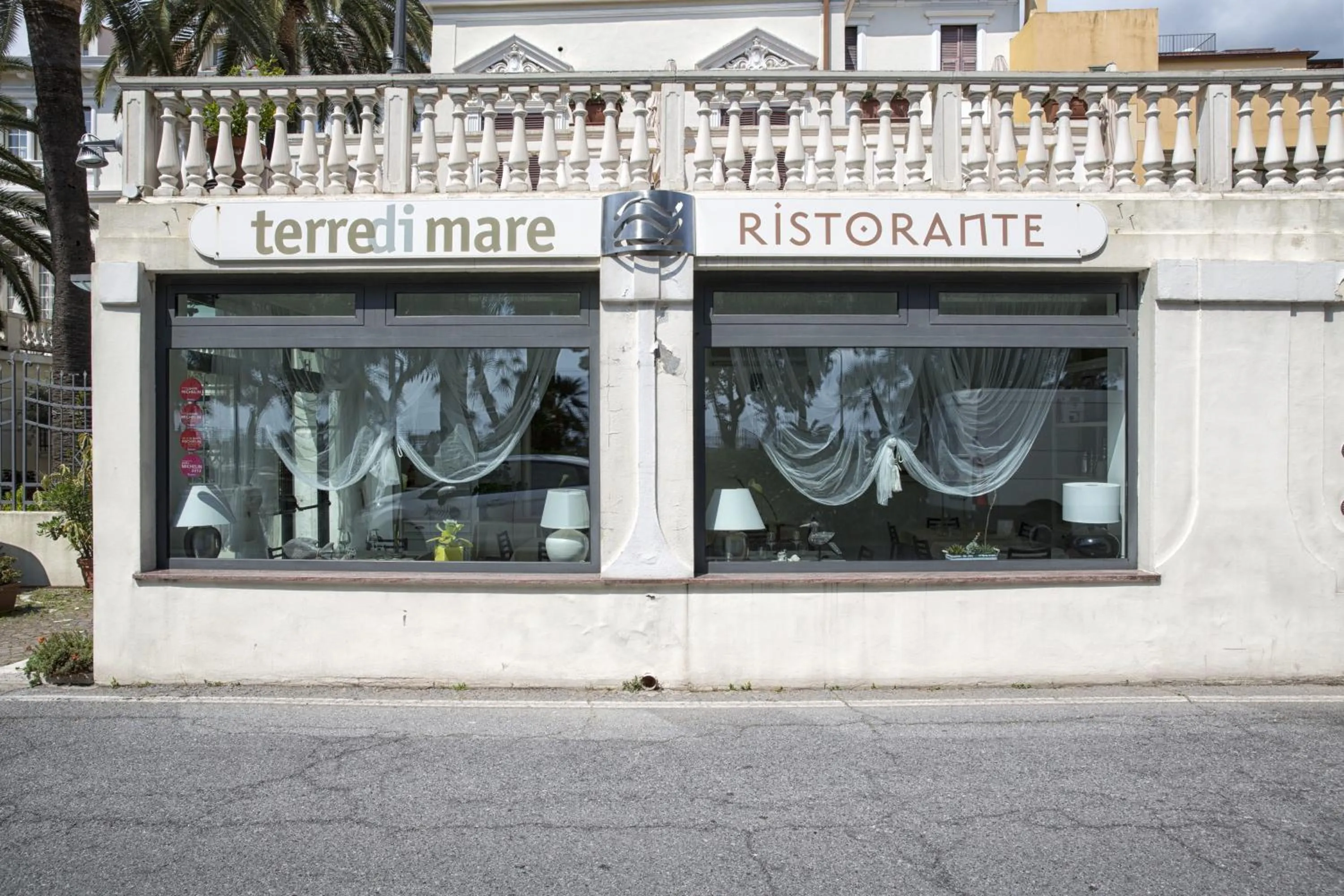 Restaurant/places to eat in Villa Imperiale Hotel