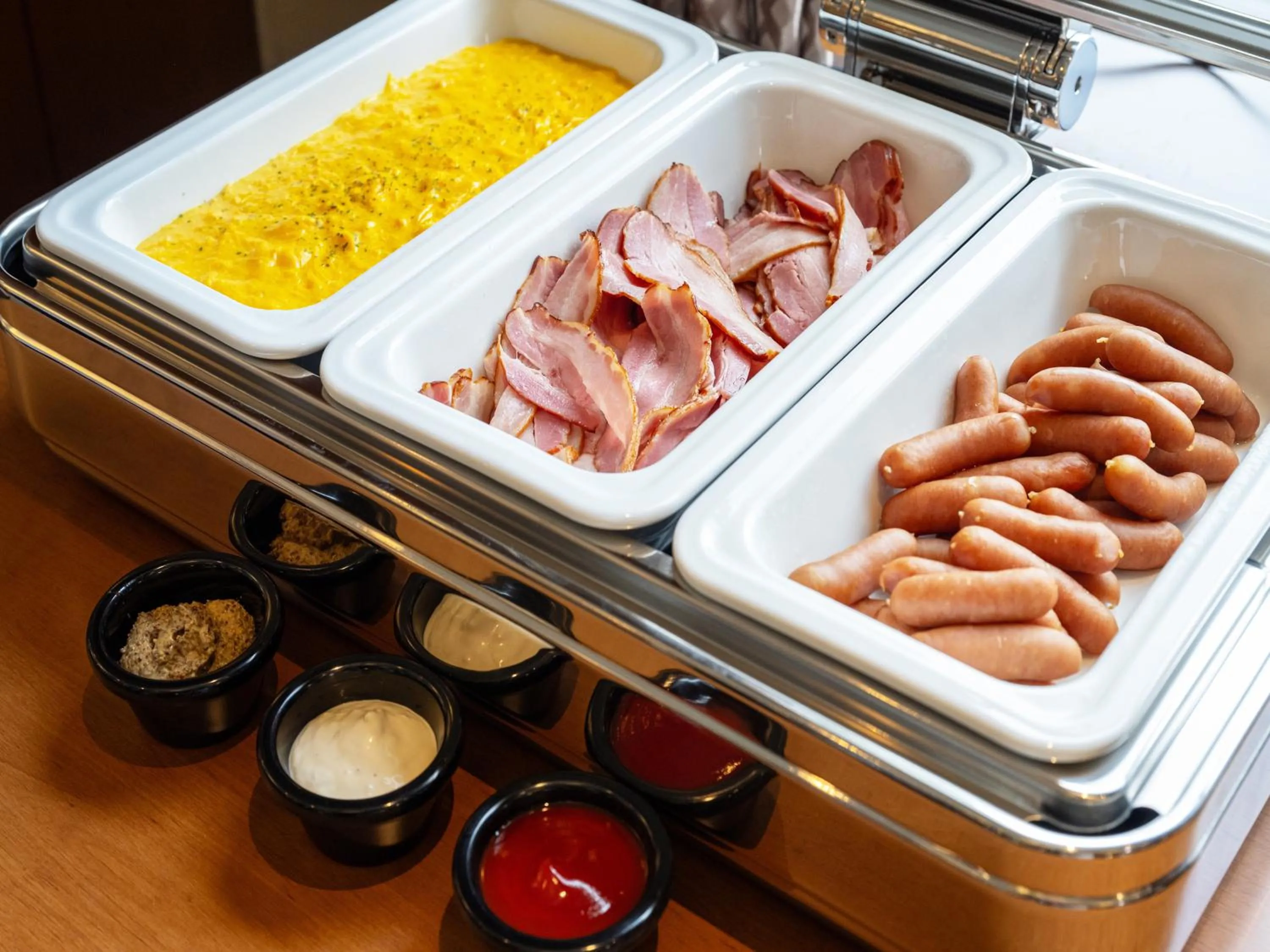 Restaurant/places to eat in APA Hotel Shonan Tsujido Ekimae