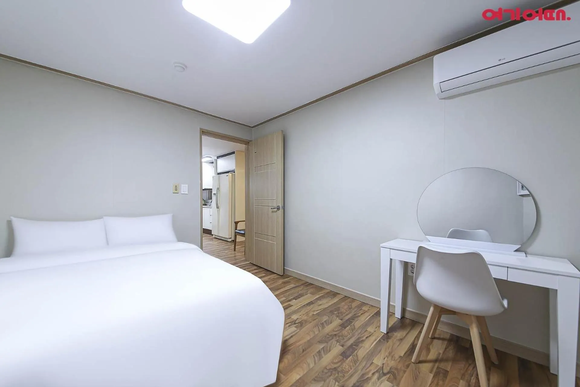 Bedroom, Bed in BOBOS Hotel