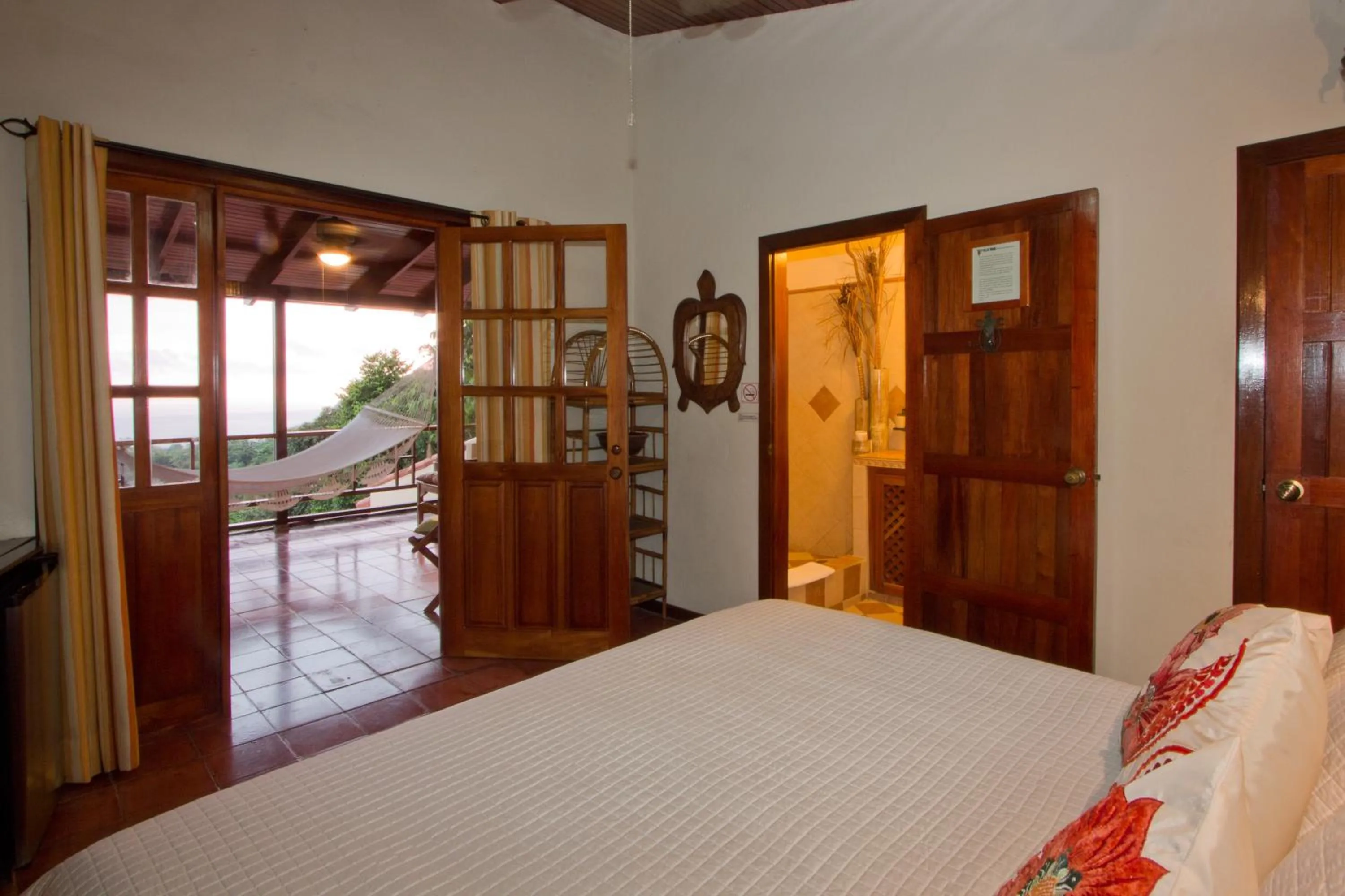 Balcony/Terrace, Bed in Hotel Villas Nicolas - Adults Only