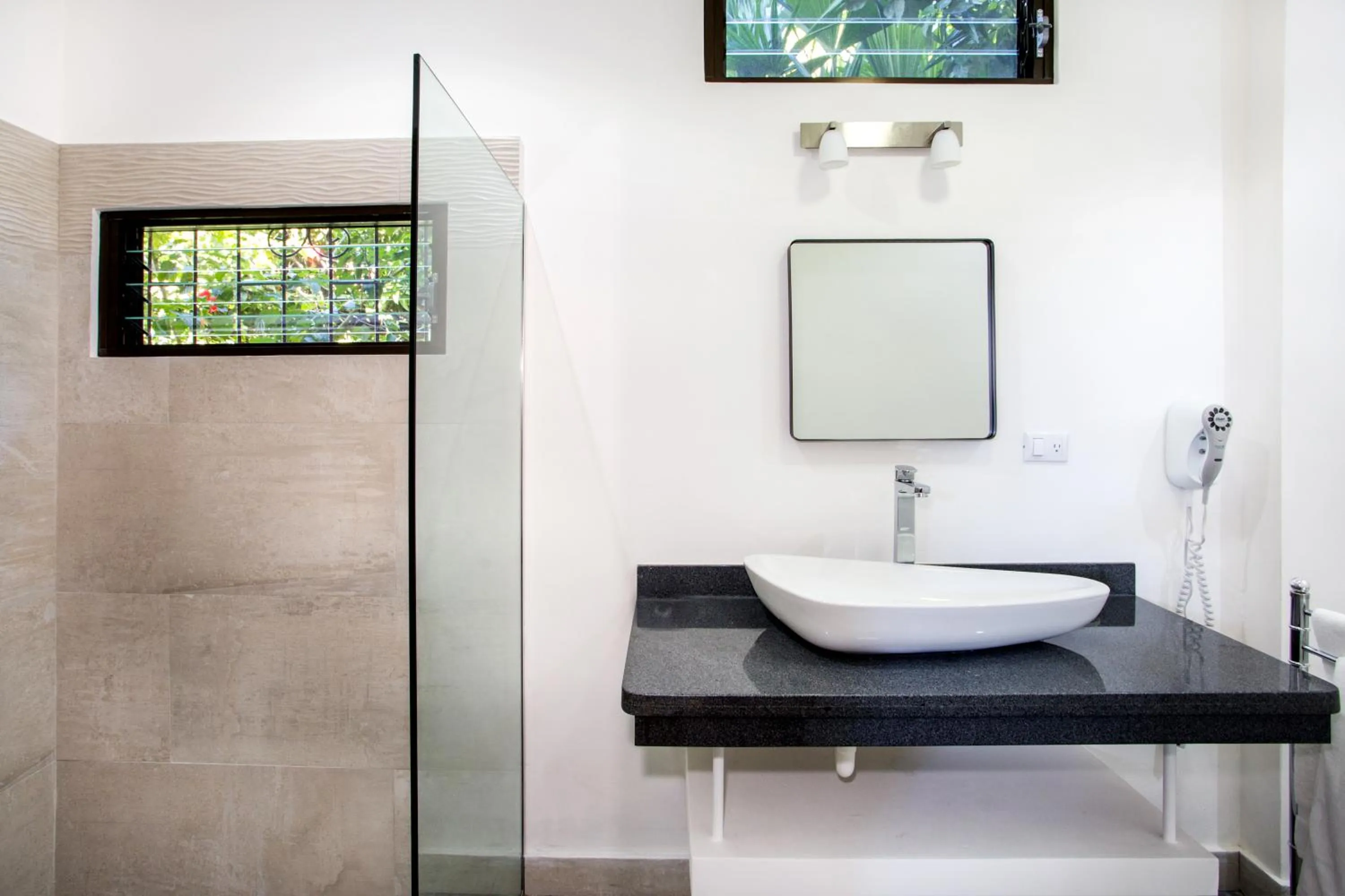 Bathroom in Hotel Villas Nicolas - Adults Only