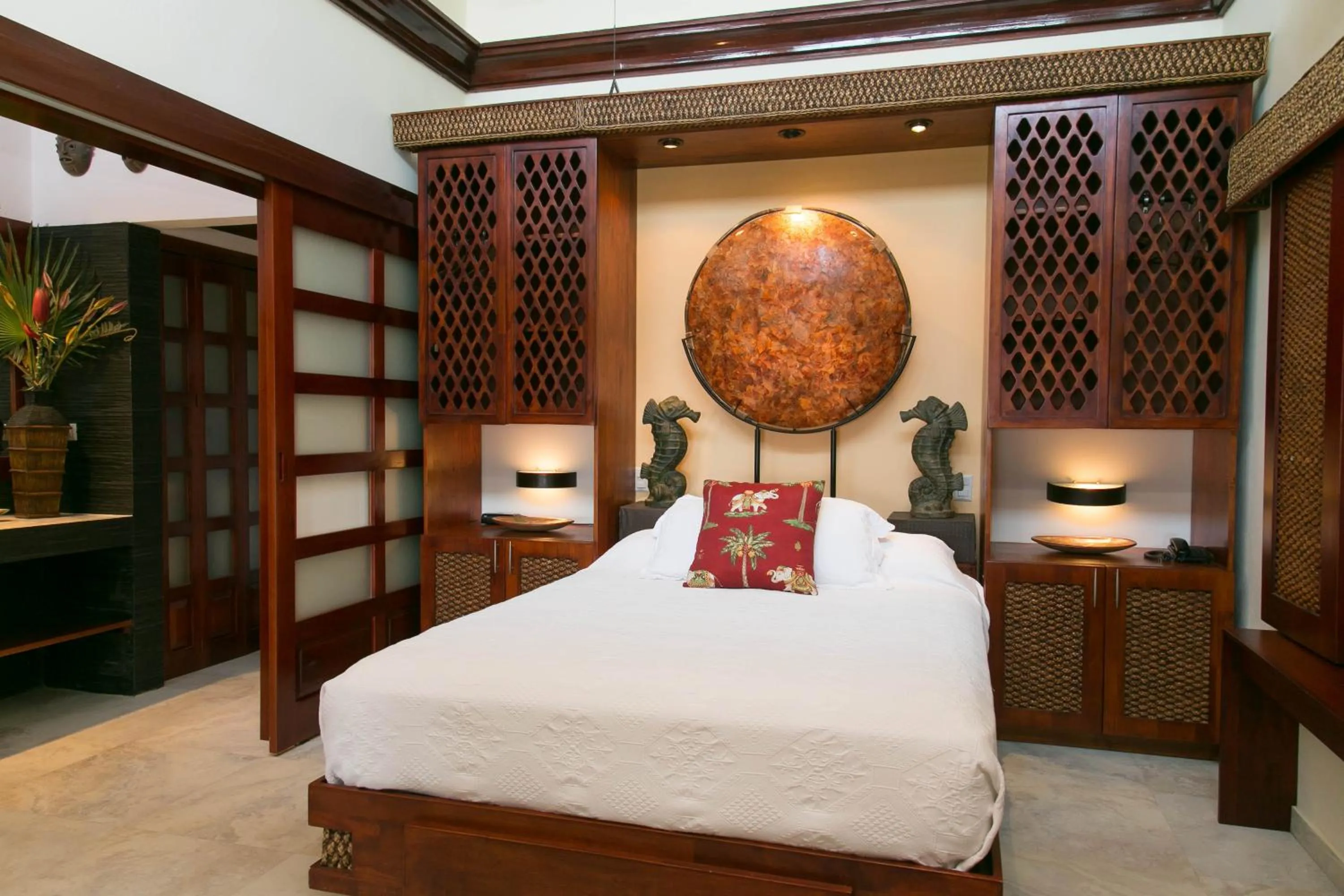 Bedroom, Bed in Hotel Villas Nicolas - Adults Only