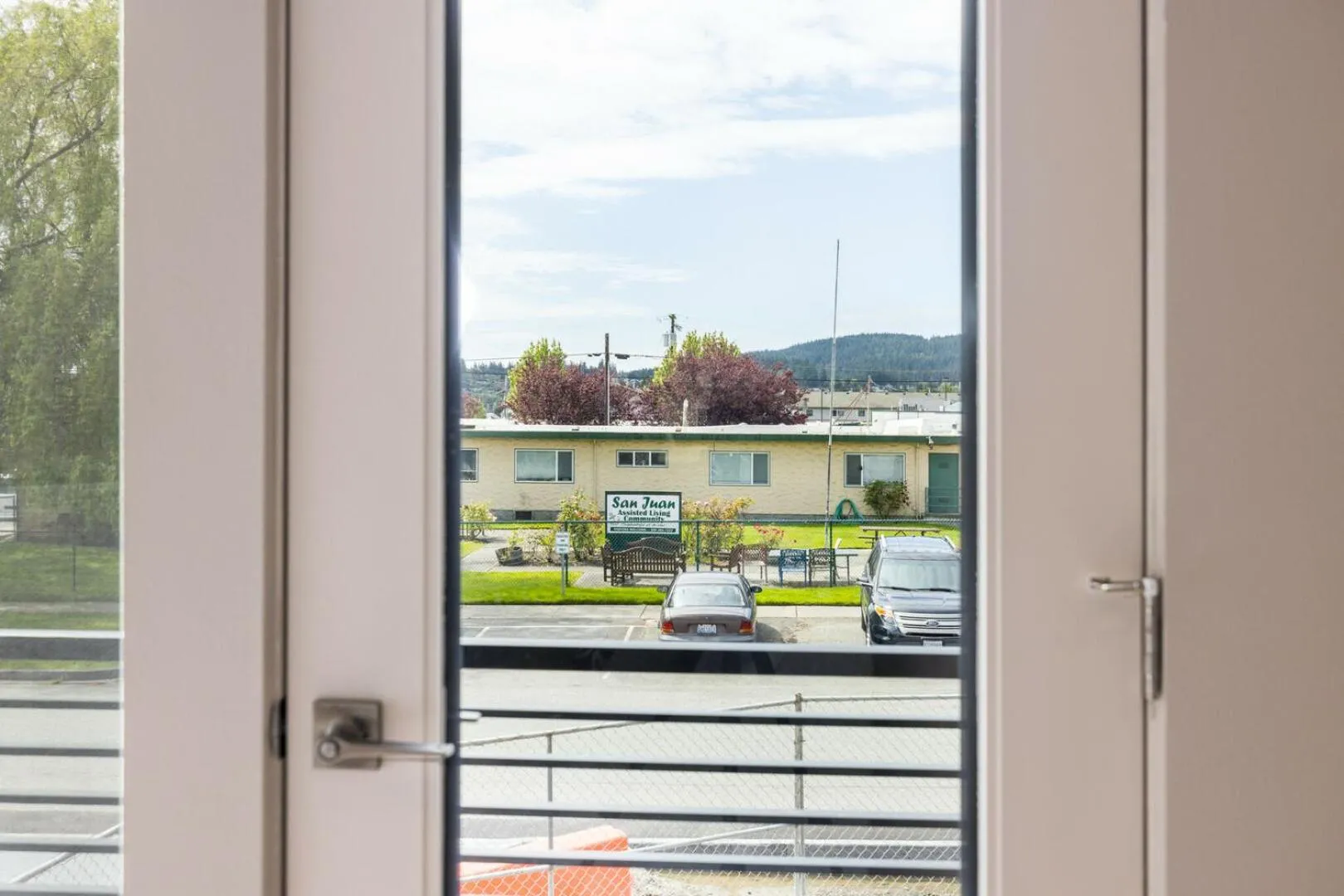 New Fully Updated Condo 914 in Anacortes
