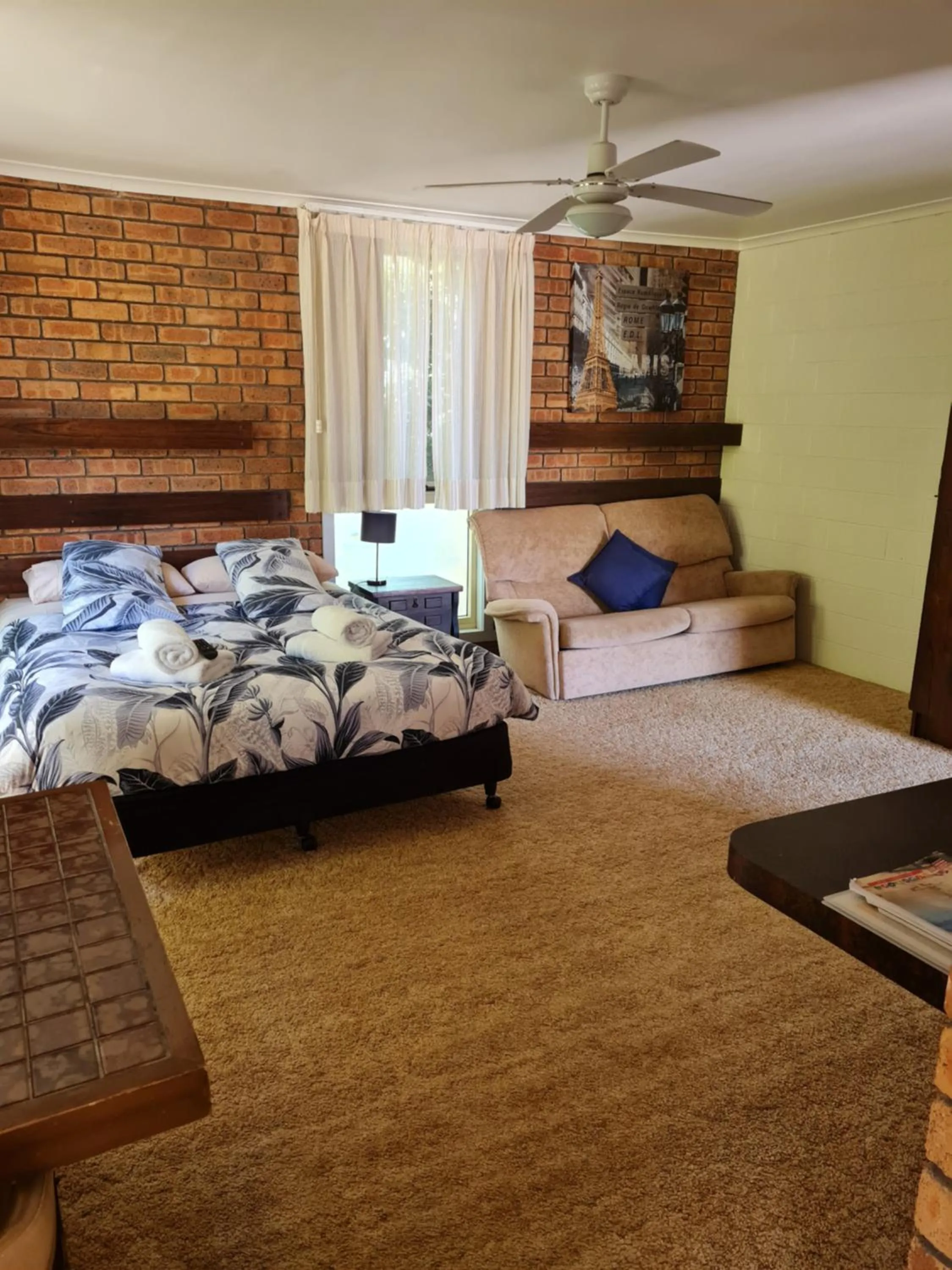 Bed in Toora Lodge Motel