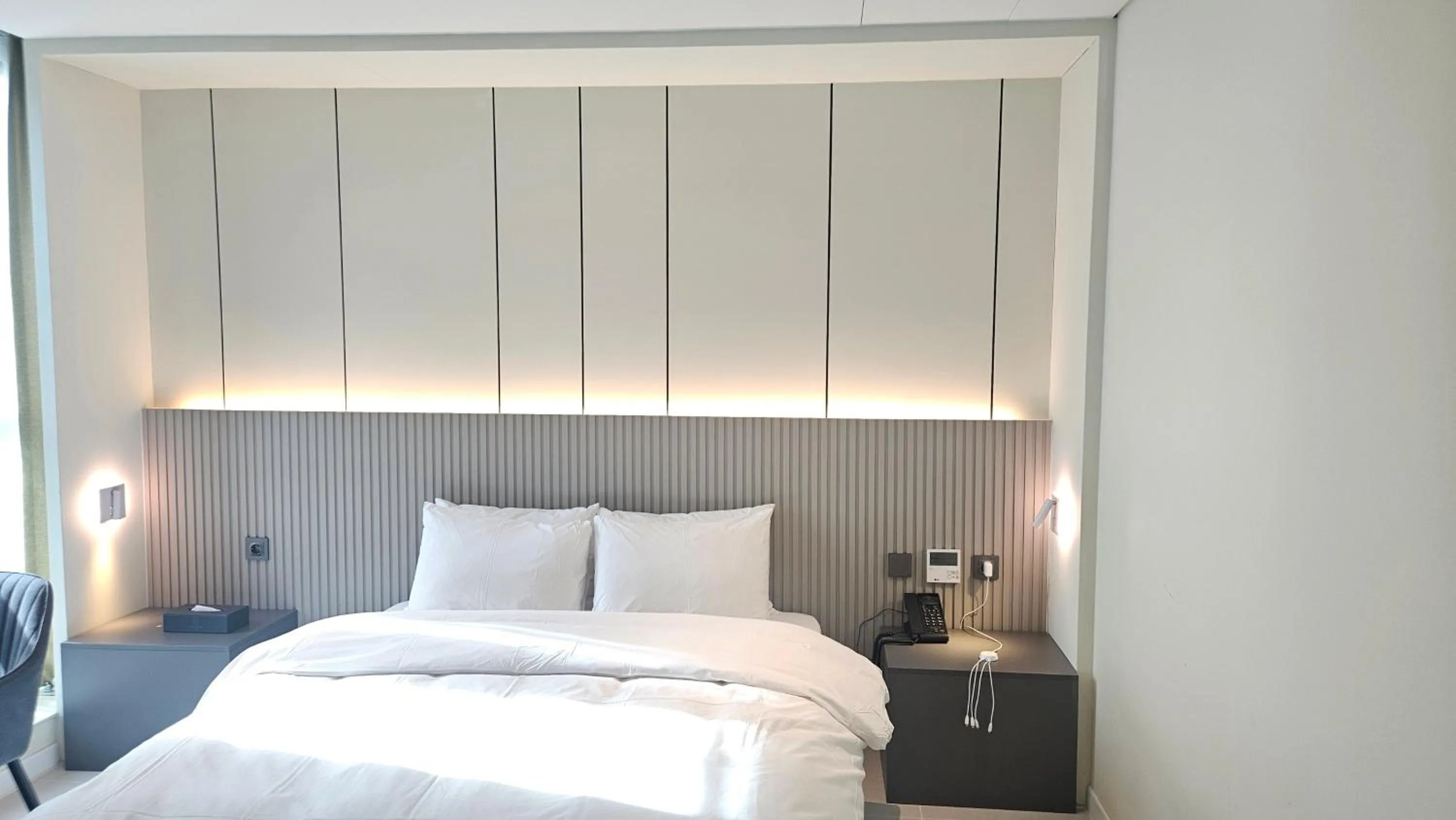 Bedroom, Bed in The Gleam Hotel