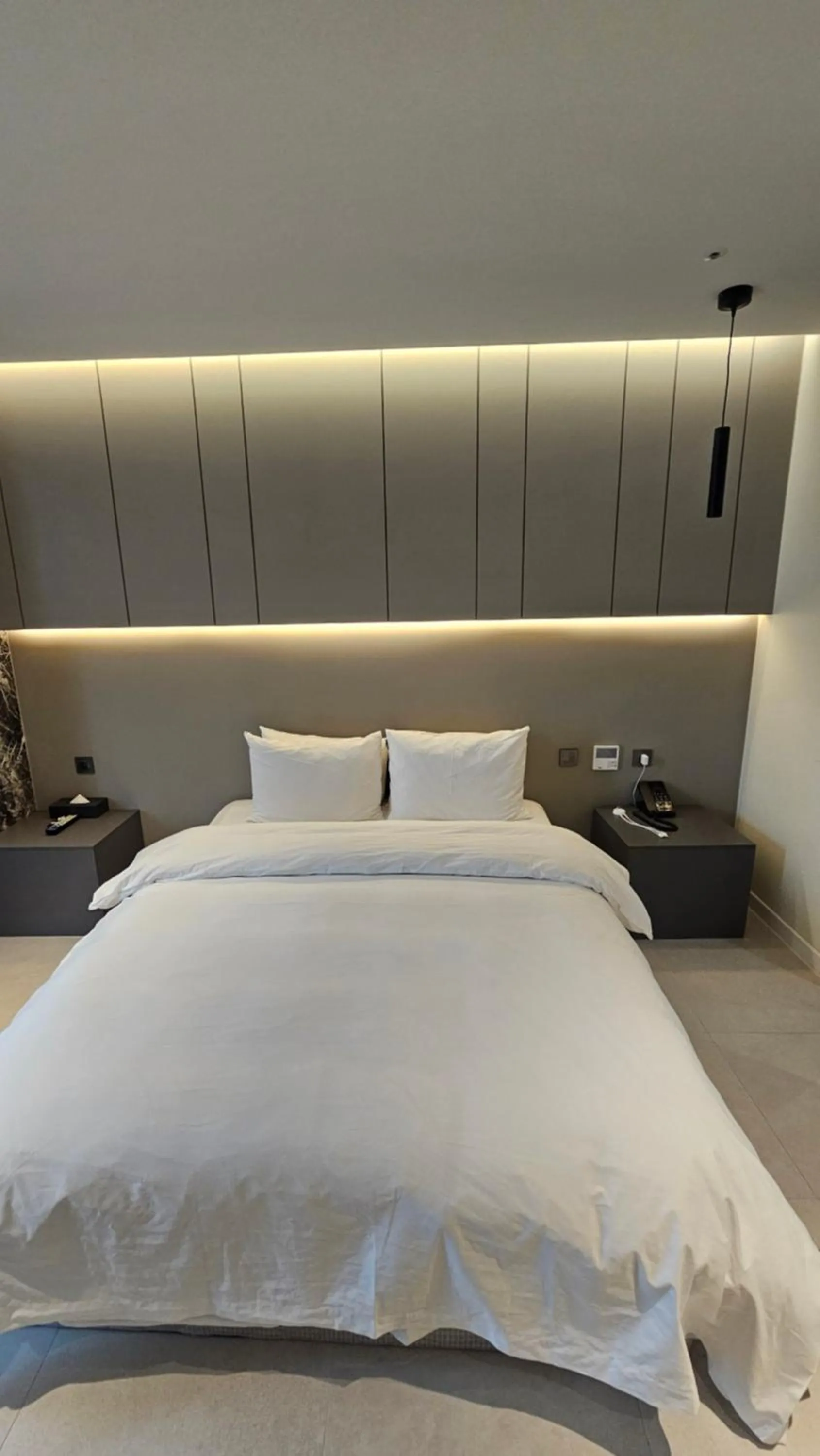 Bedroom, Bed in The Gleam Hotel