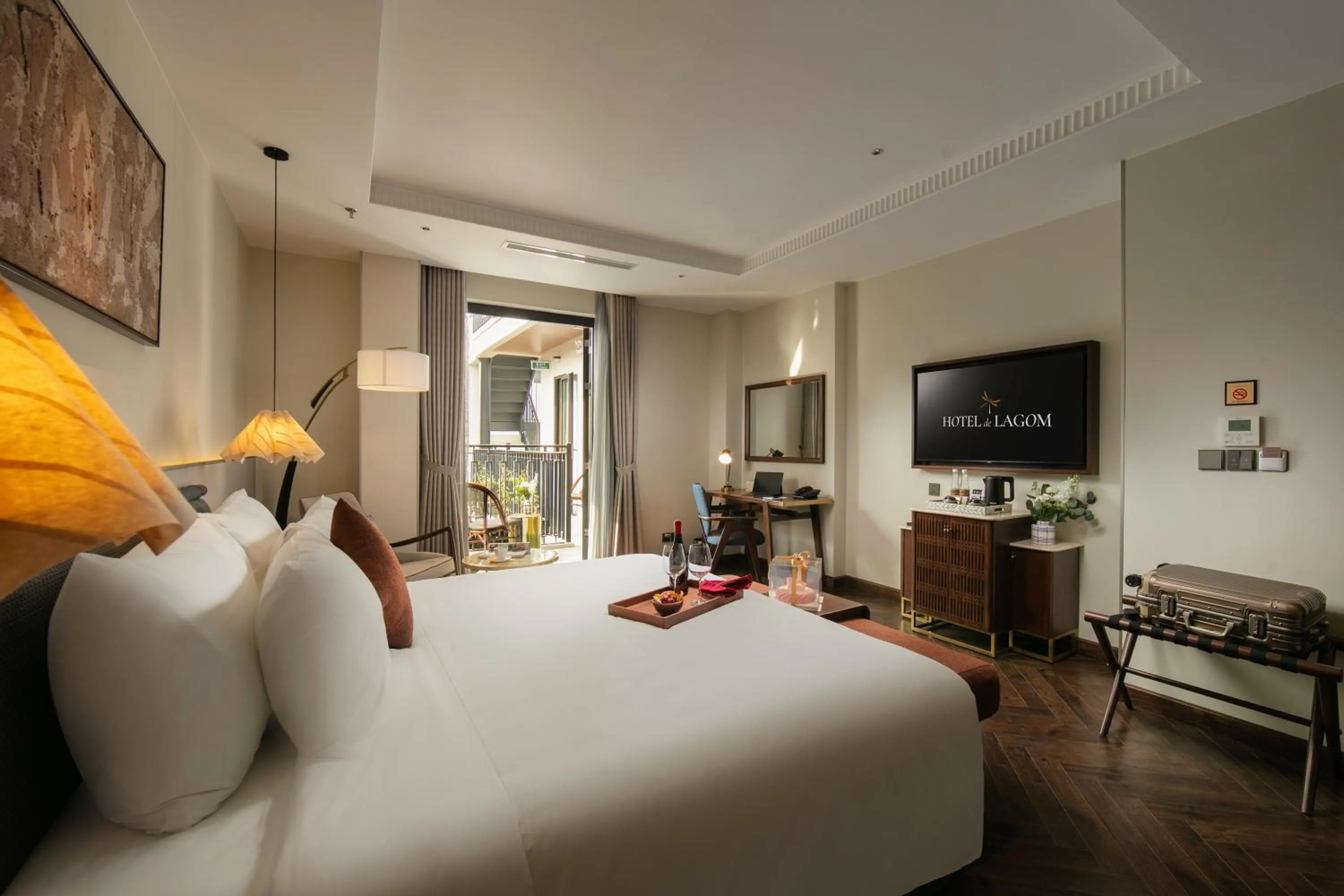 View (from property/room), Bed in HOTEL de LAGOM