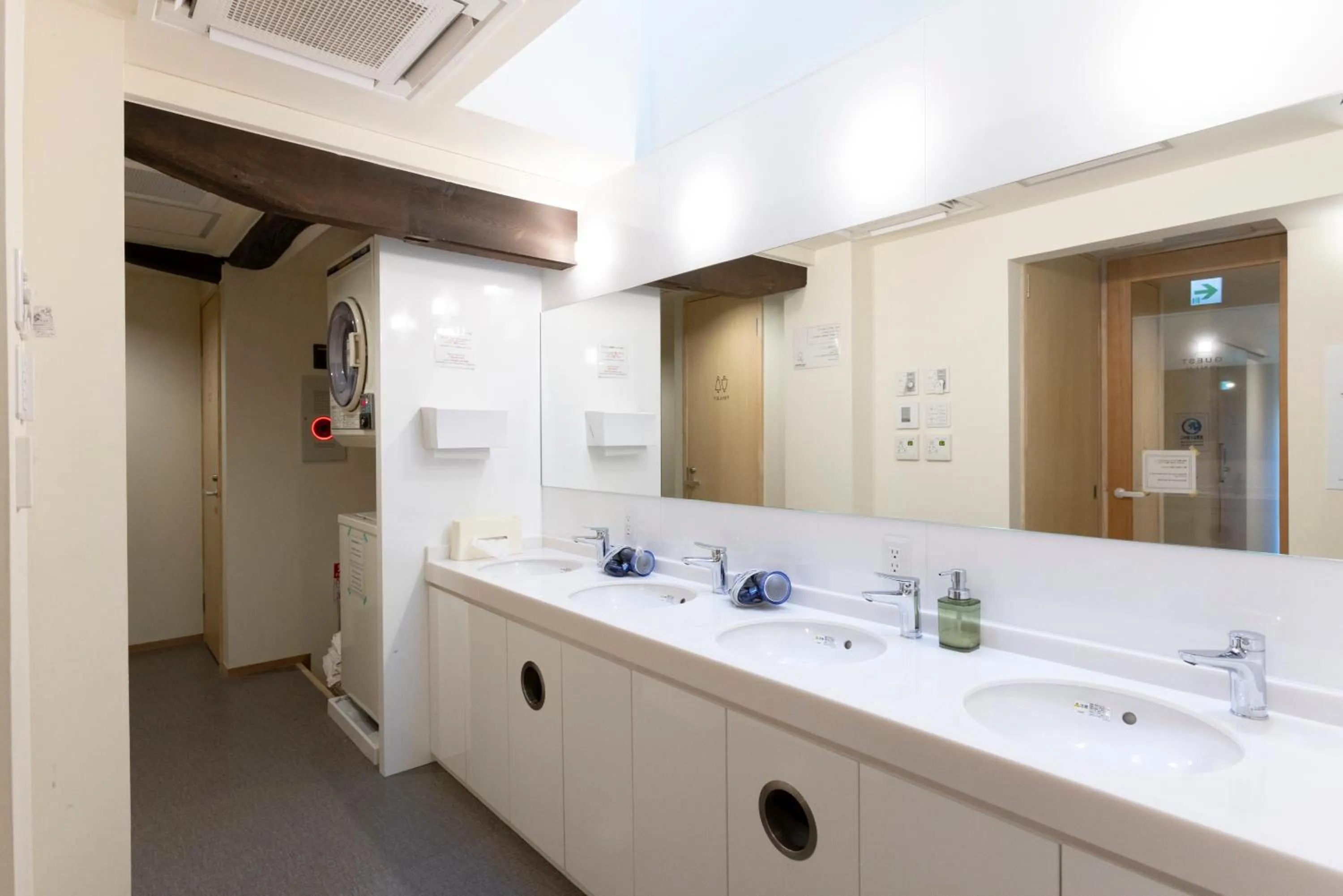 Cafe & Guest House Nagonoya