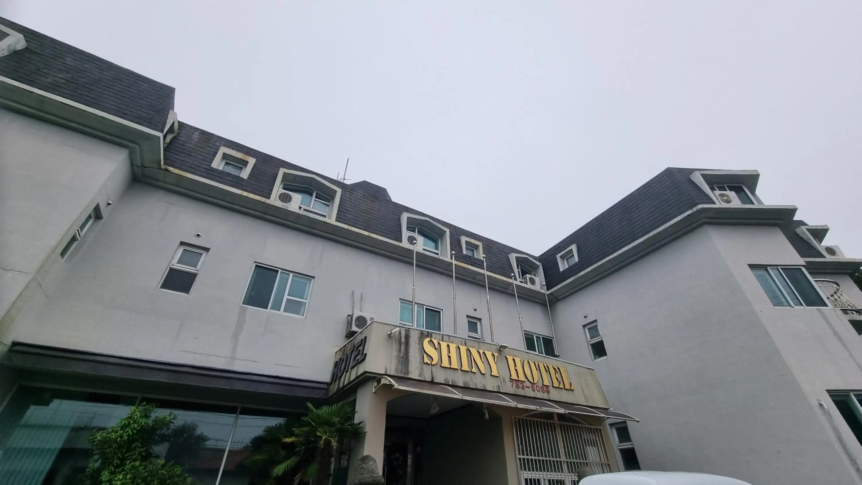 Shiny Hotel