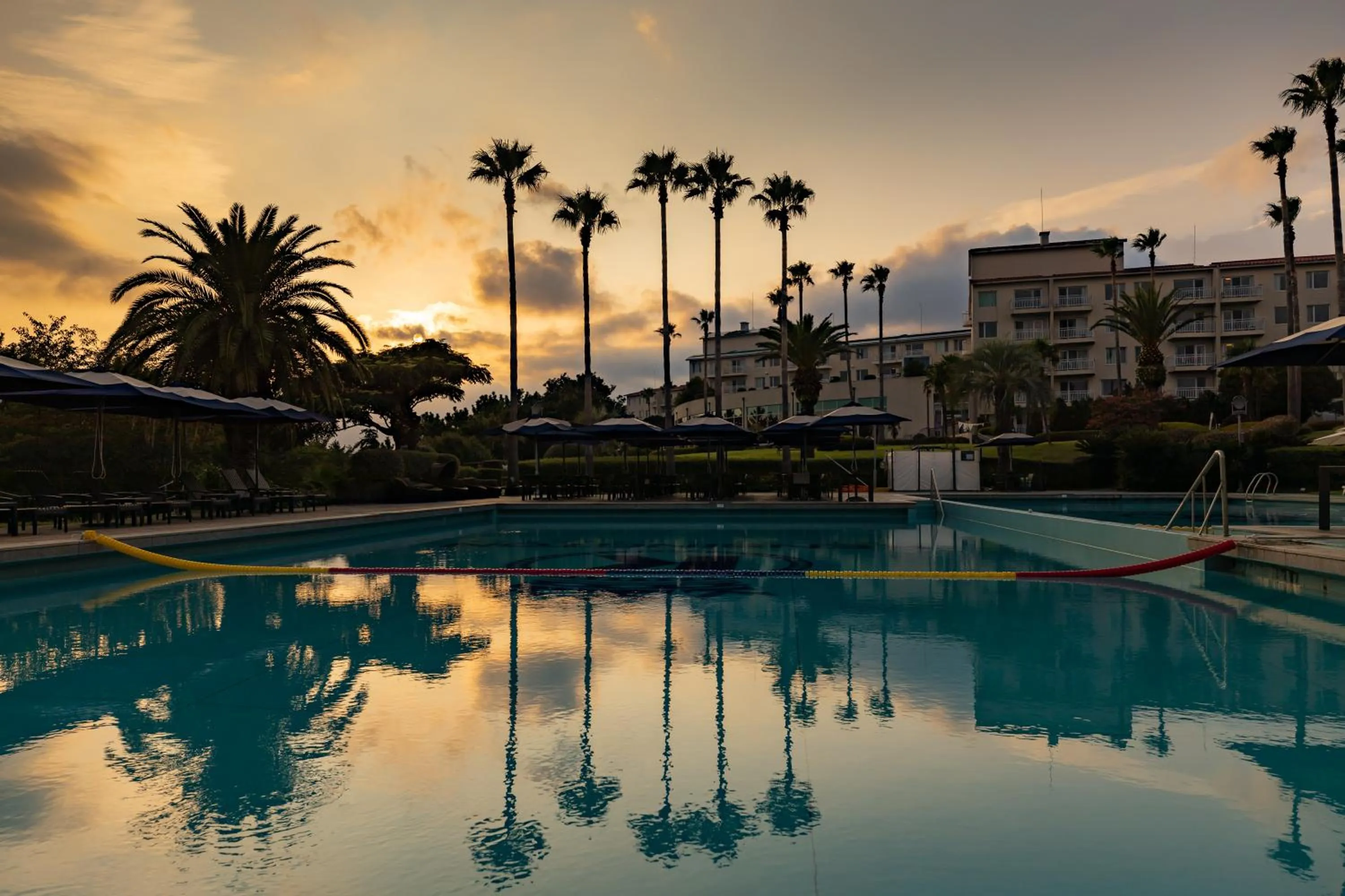 Swimming pool in Kensington Resort Seogwipo