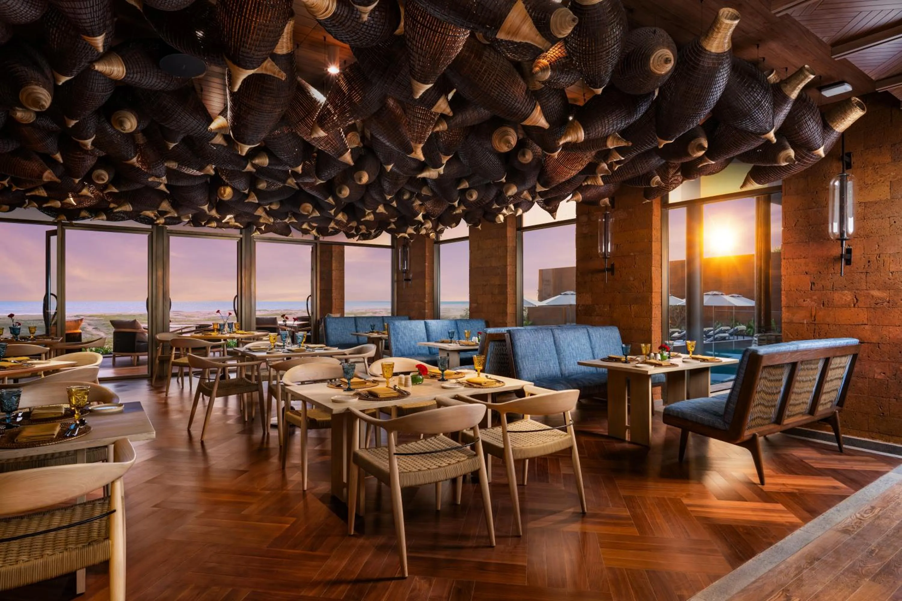 Restaurant/places to eat in Taj Puri Resort & Spa, Odisha