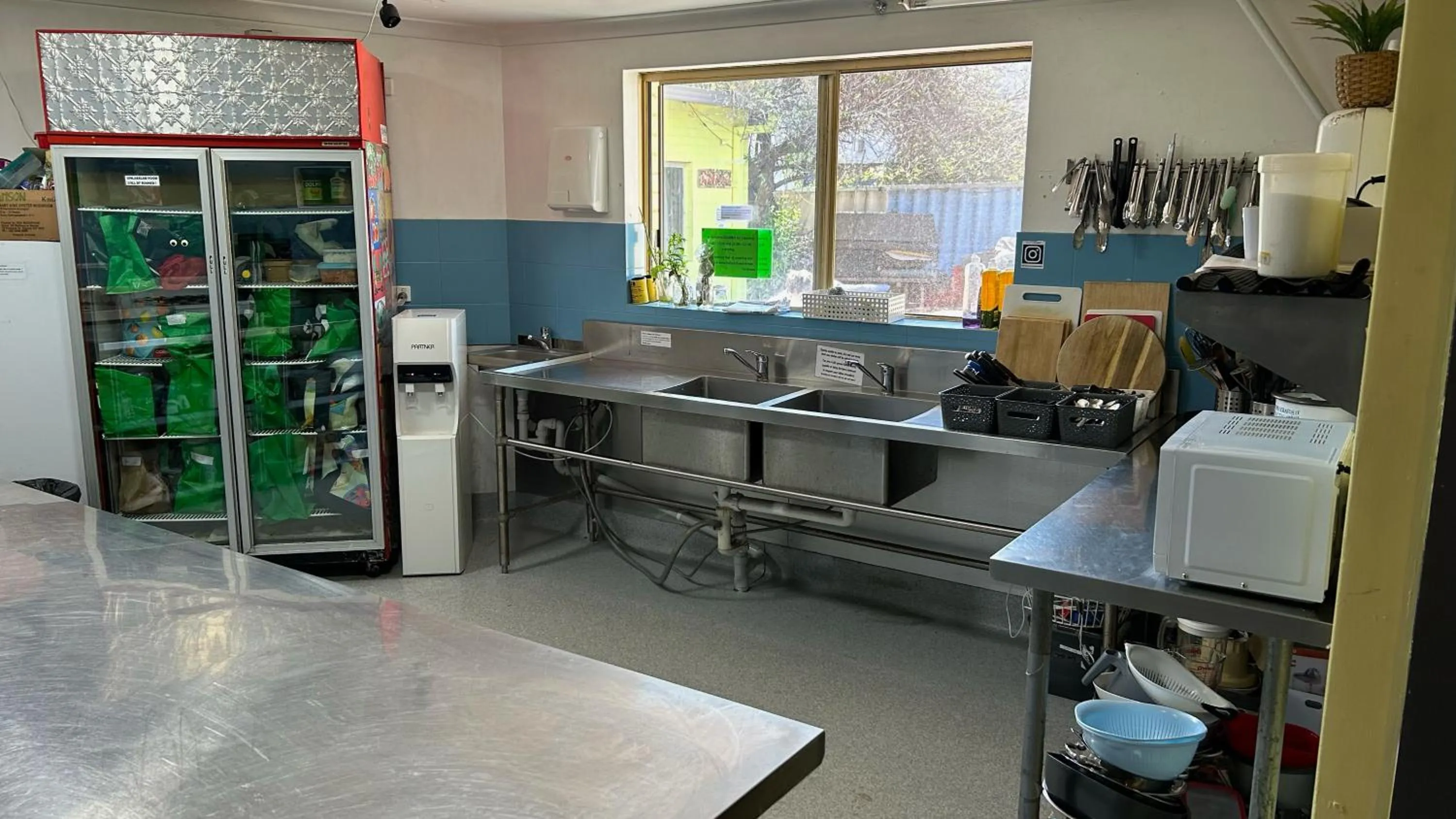 Shiralee Hostel -note - Valid passport required to check in