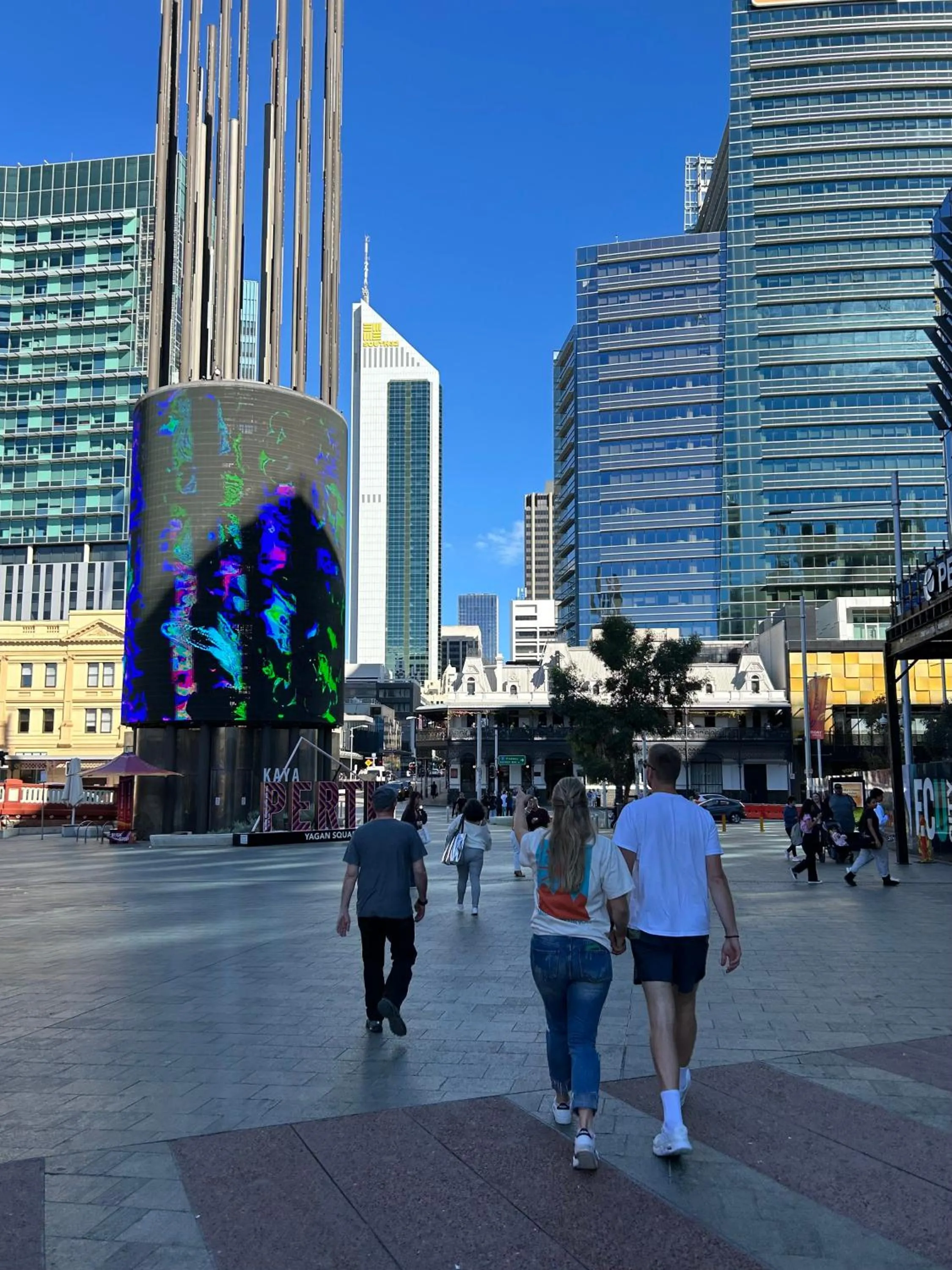 Shiralee Hostel -note - Valid passport required to check in