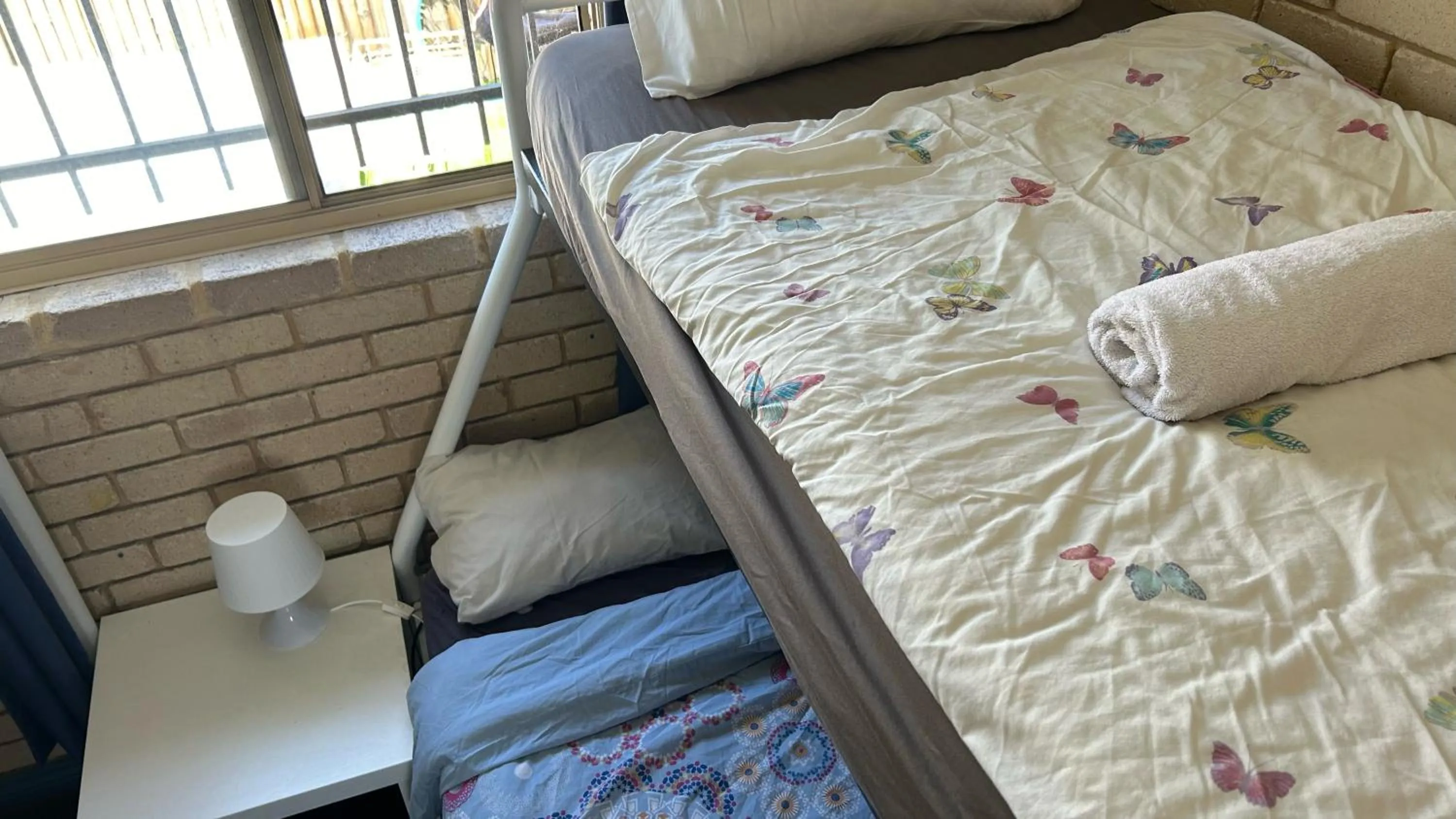 Bed in Shiralee Hostel -note - Valid passport required to check in