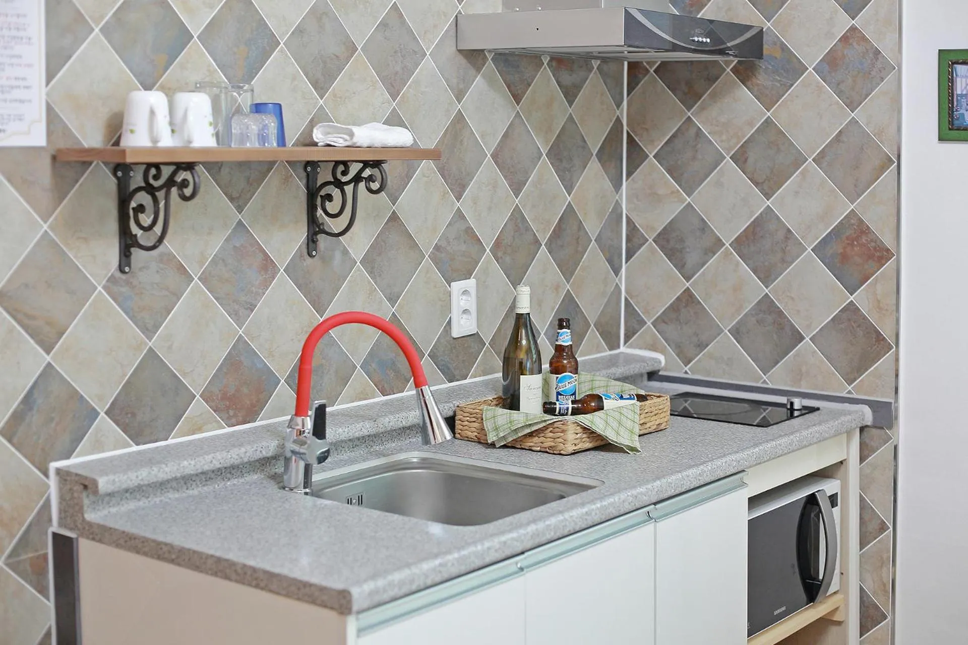 Kitchen or kitchenette in Yejeon Pension