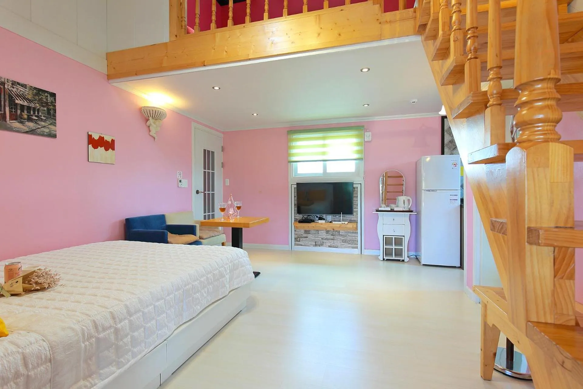 Kitchen or kitchenette, Bed in Yejeon Pension