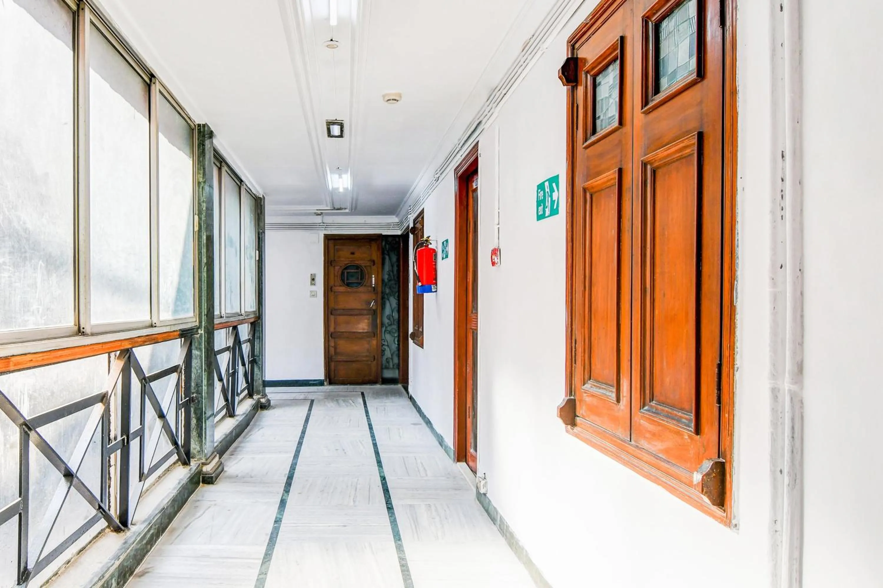 Lobby or reception in Super Hotel O Lenin Sarani