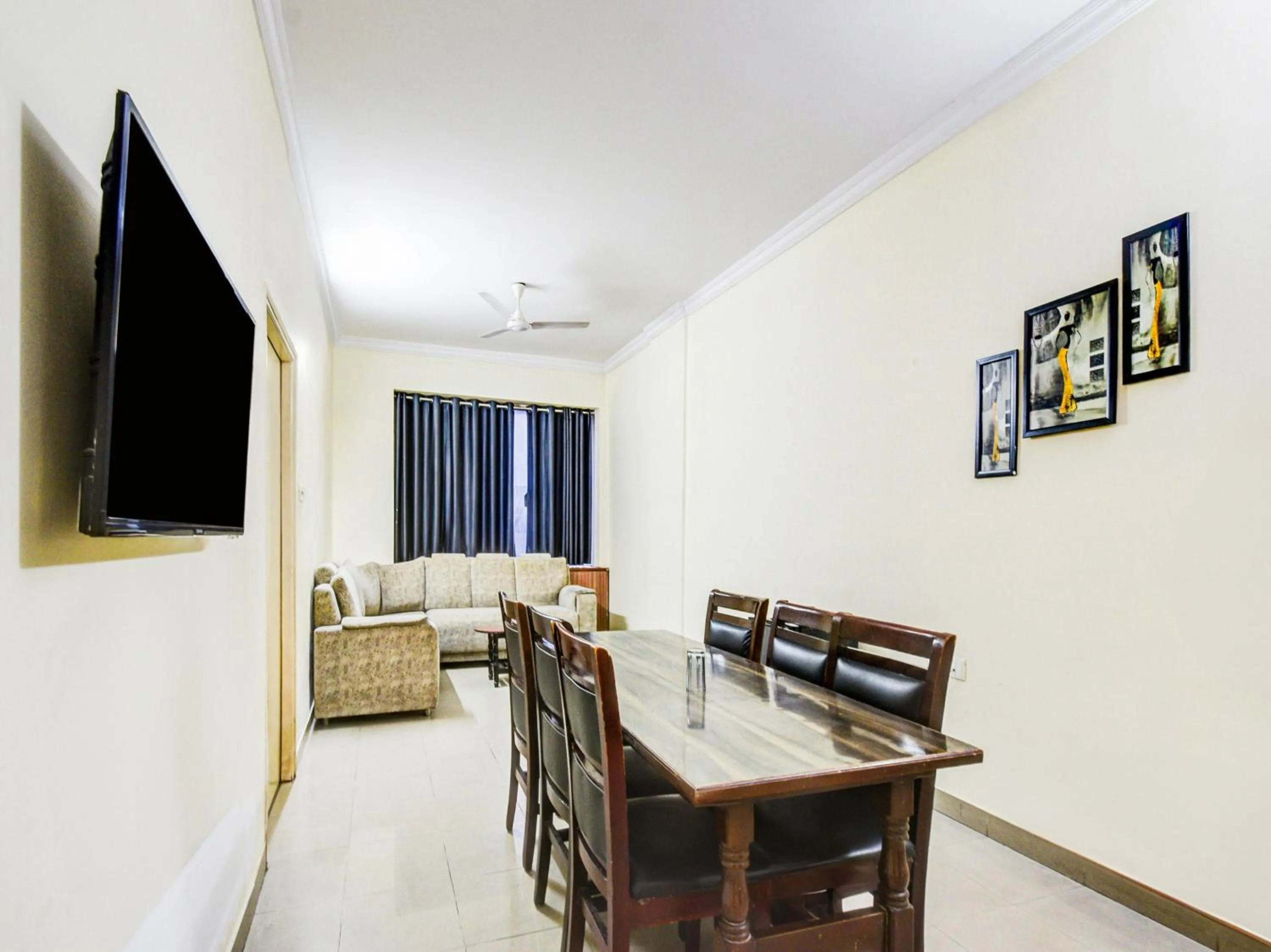 Bedroom in Super Townhouse Red Hills Lakdikapul Formerly Sitara Grand