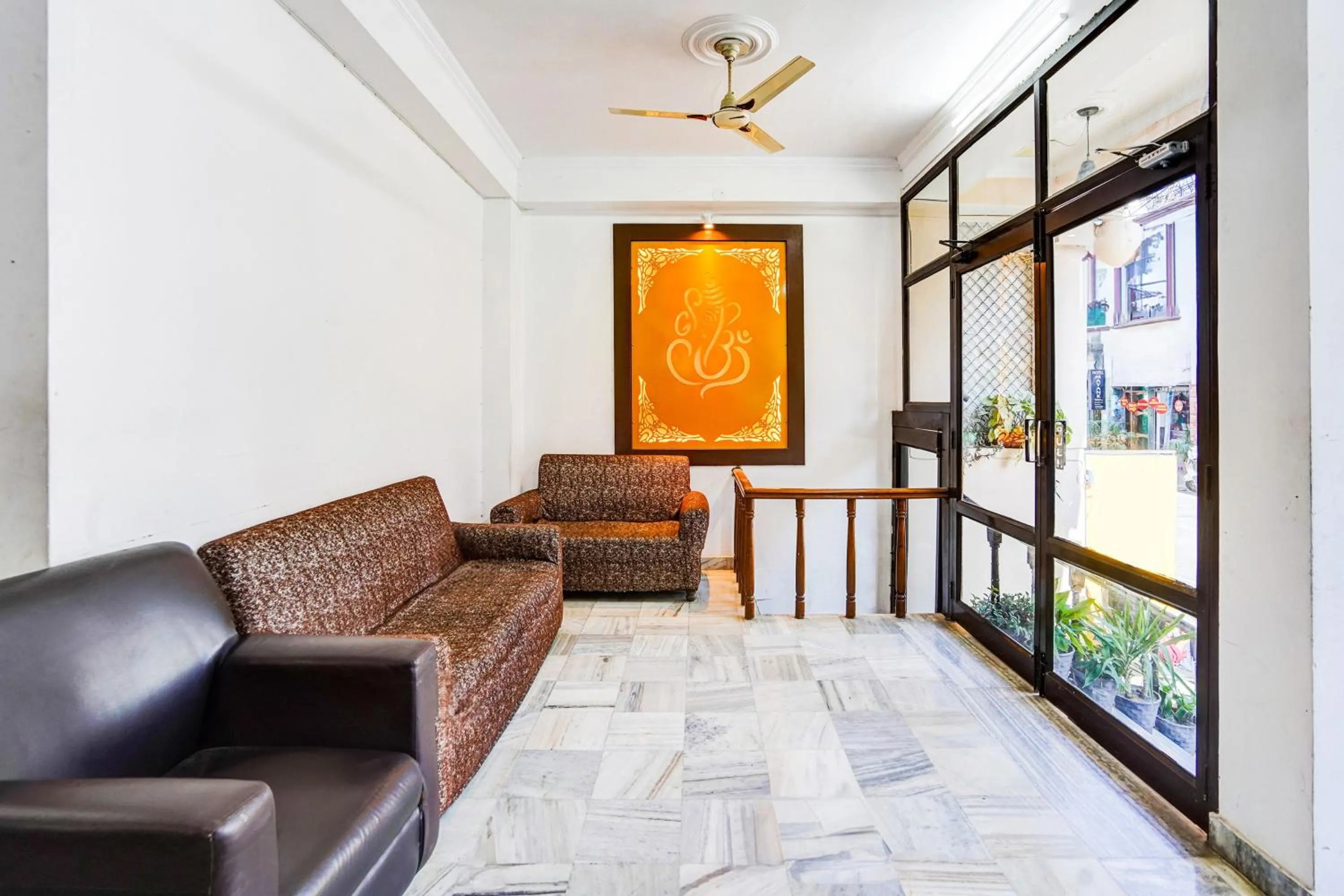 Lobby or reception in Hotel O Tyagi Road Near Prince Chowk