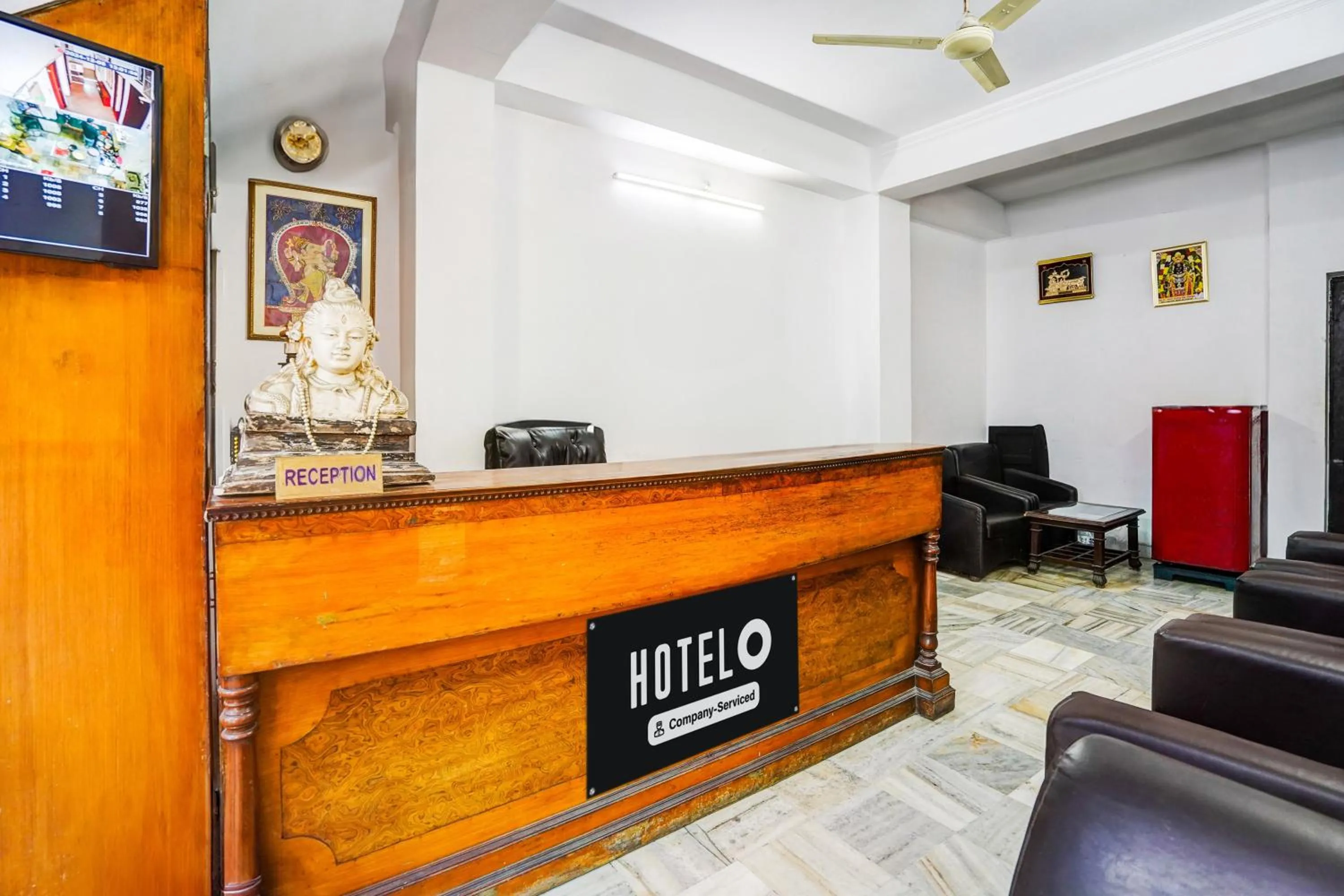 Lobby or reception in Hotel O Tyagi Road Near Prince Chowk