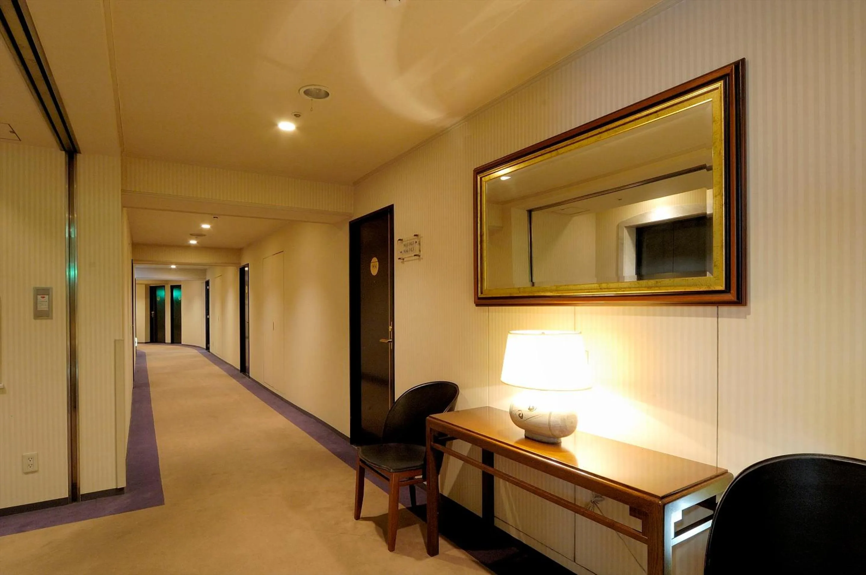 Decorative detail in Yokohama Mandarin Hotel