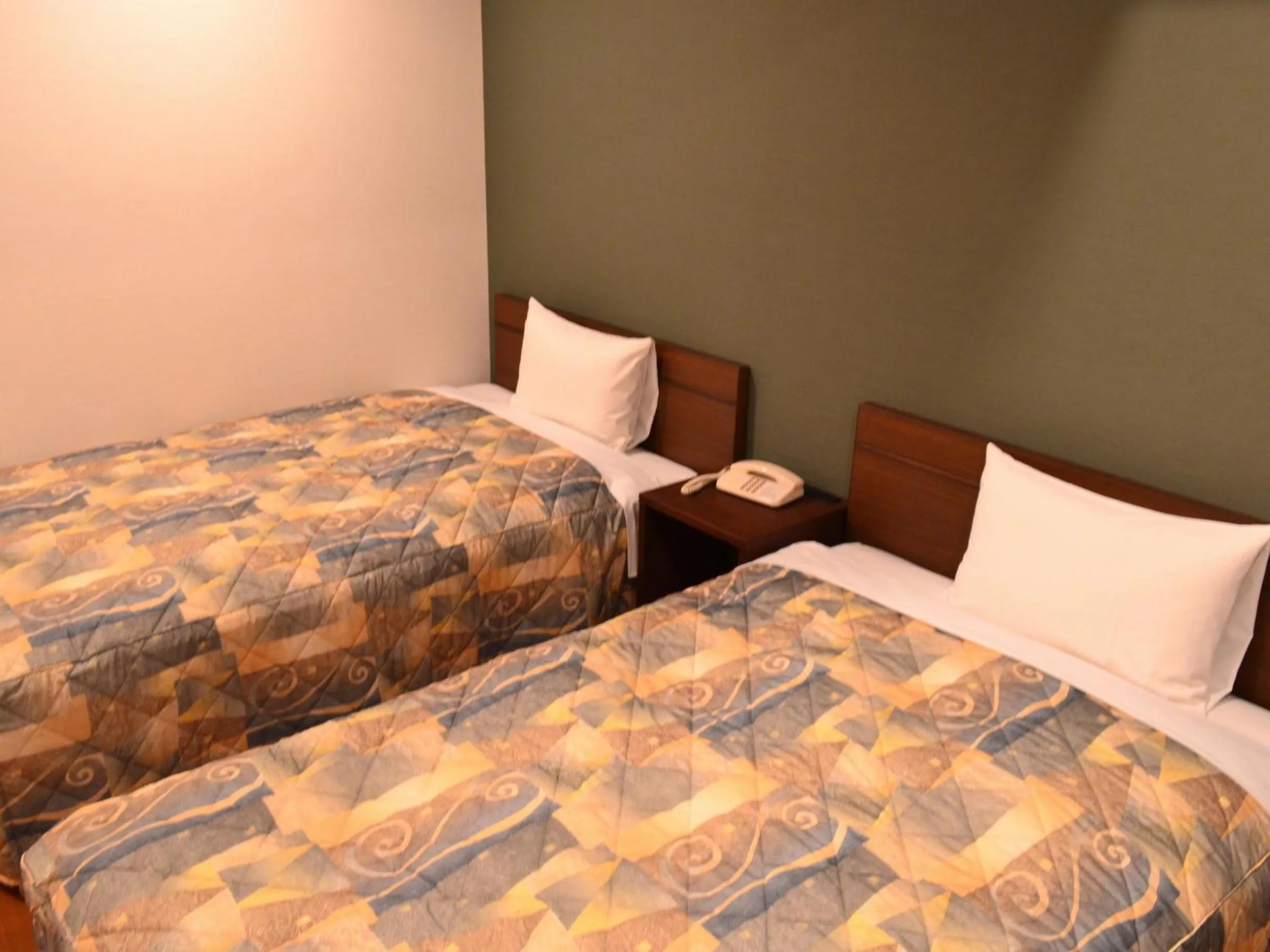 Bed in Yokohama Mandarin Hotel