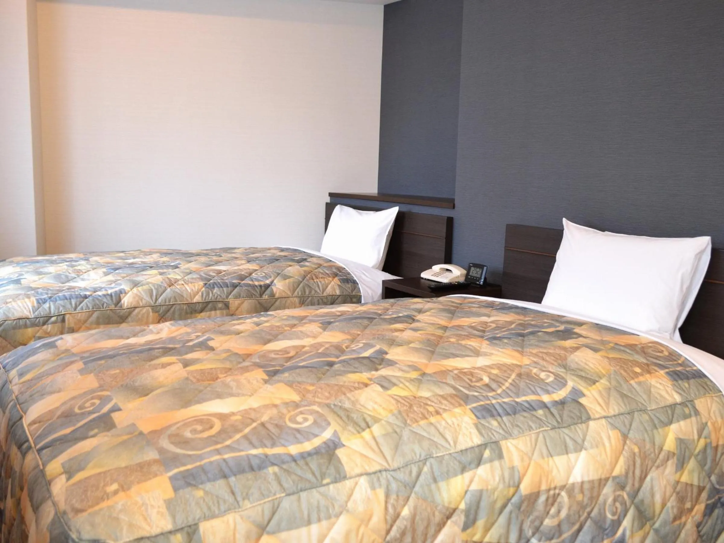 Bed in Yokohama Mandarin Hotel