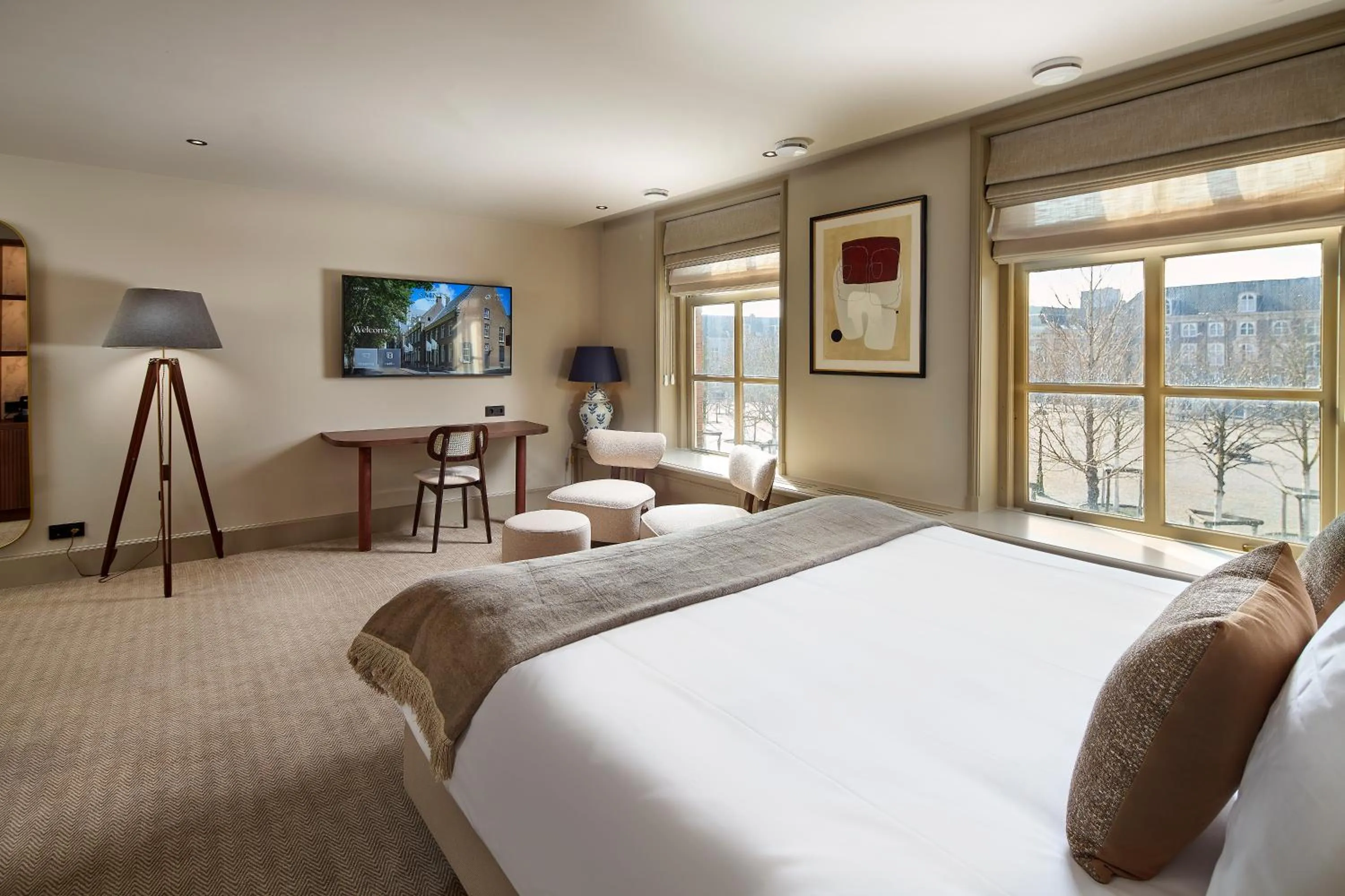 Photo of the whole room, Bed in The Saints Hotel