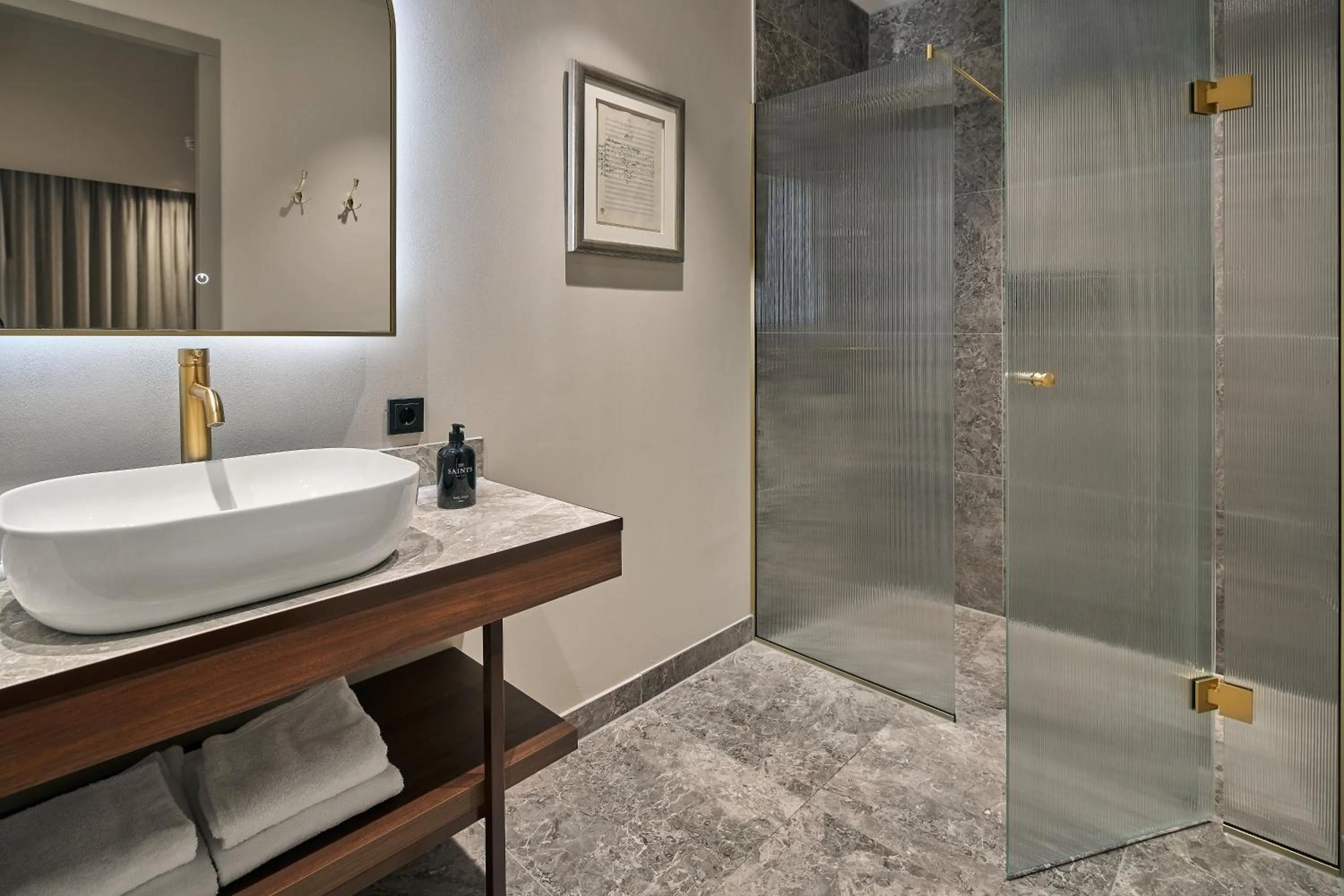 Shower in The Saints Hotel